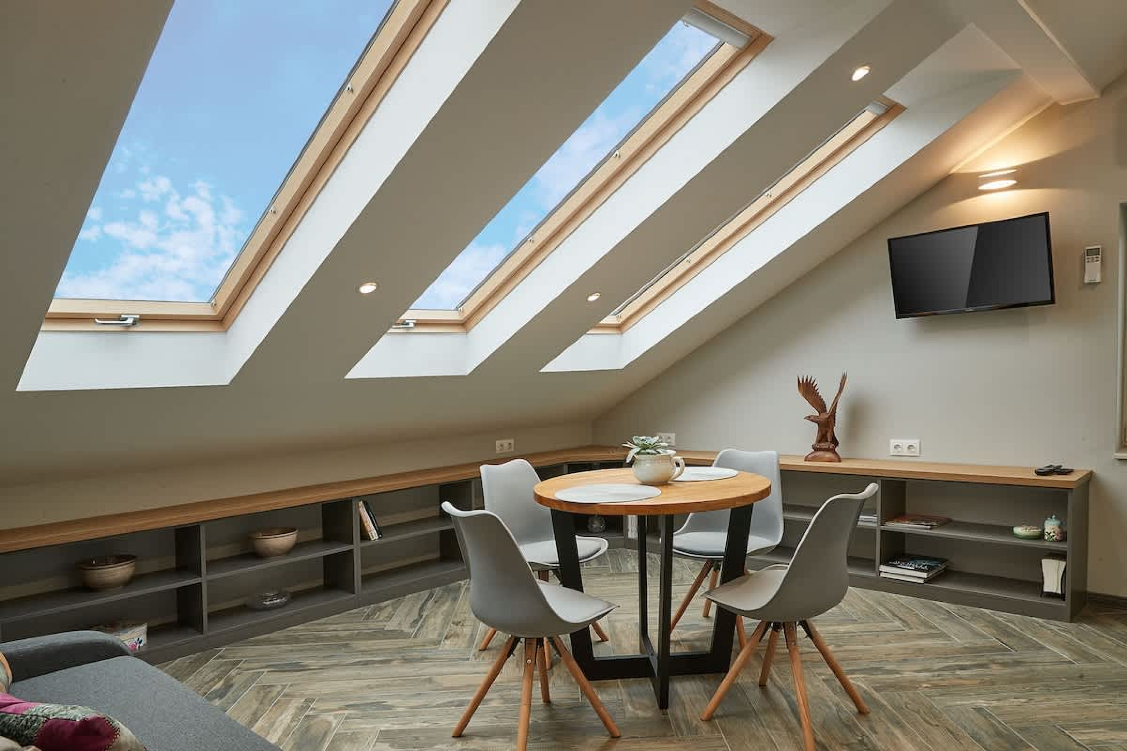 Lofty - 1 bedroom apartment in the heart of Sofia - Cover Photo