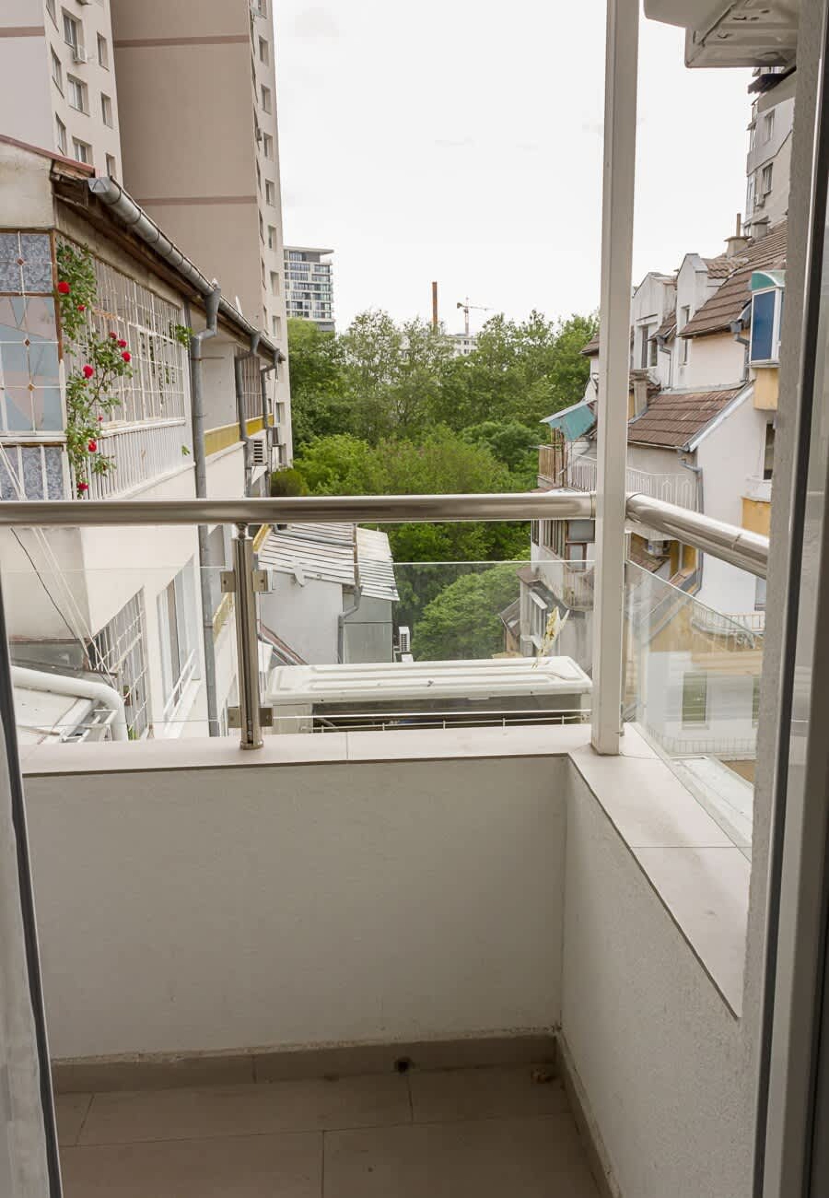 Scoutaround White Logo