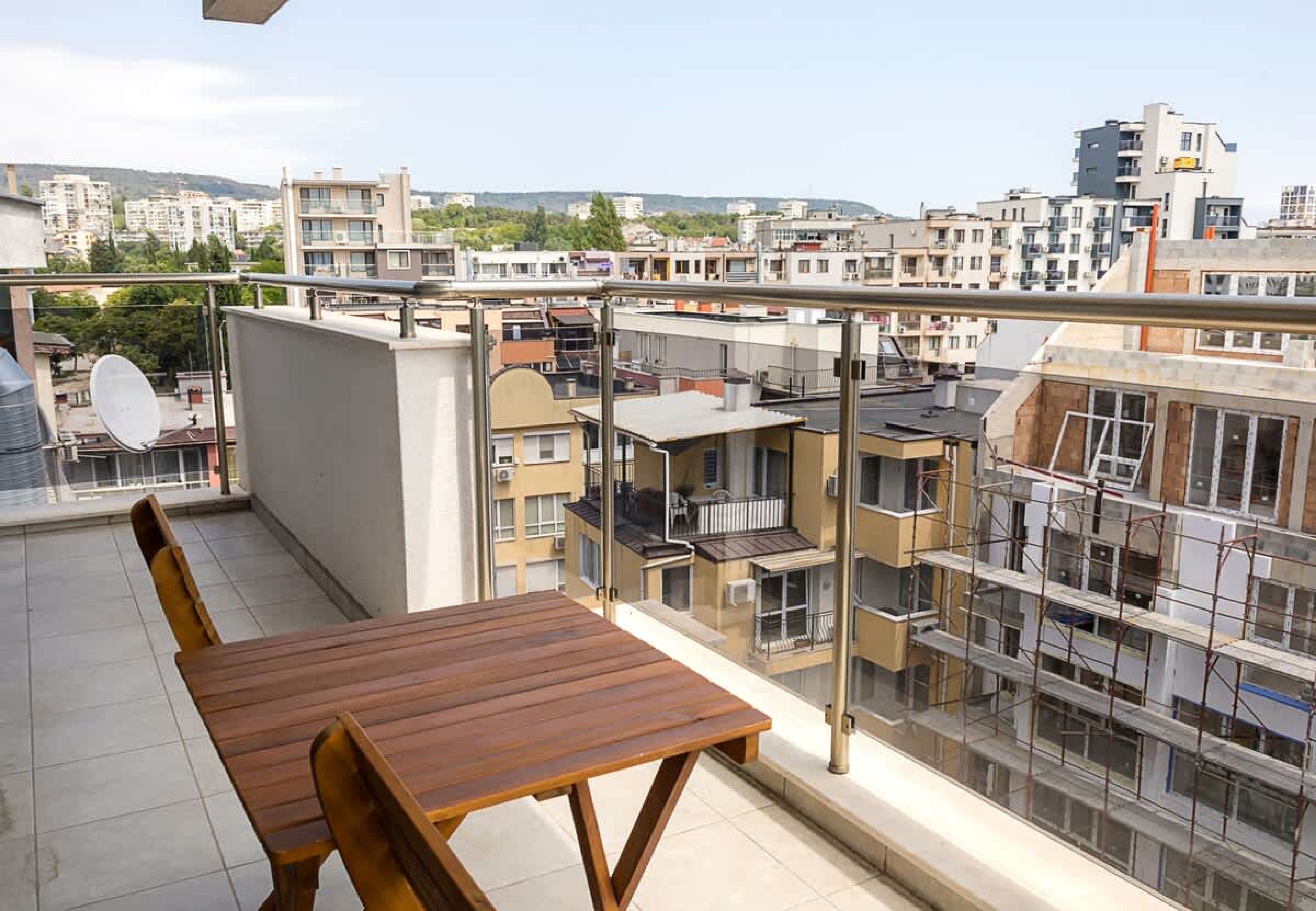 Scoutaround White Logo