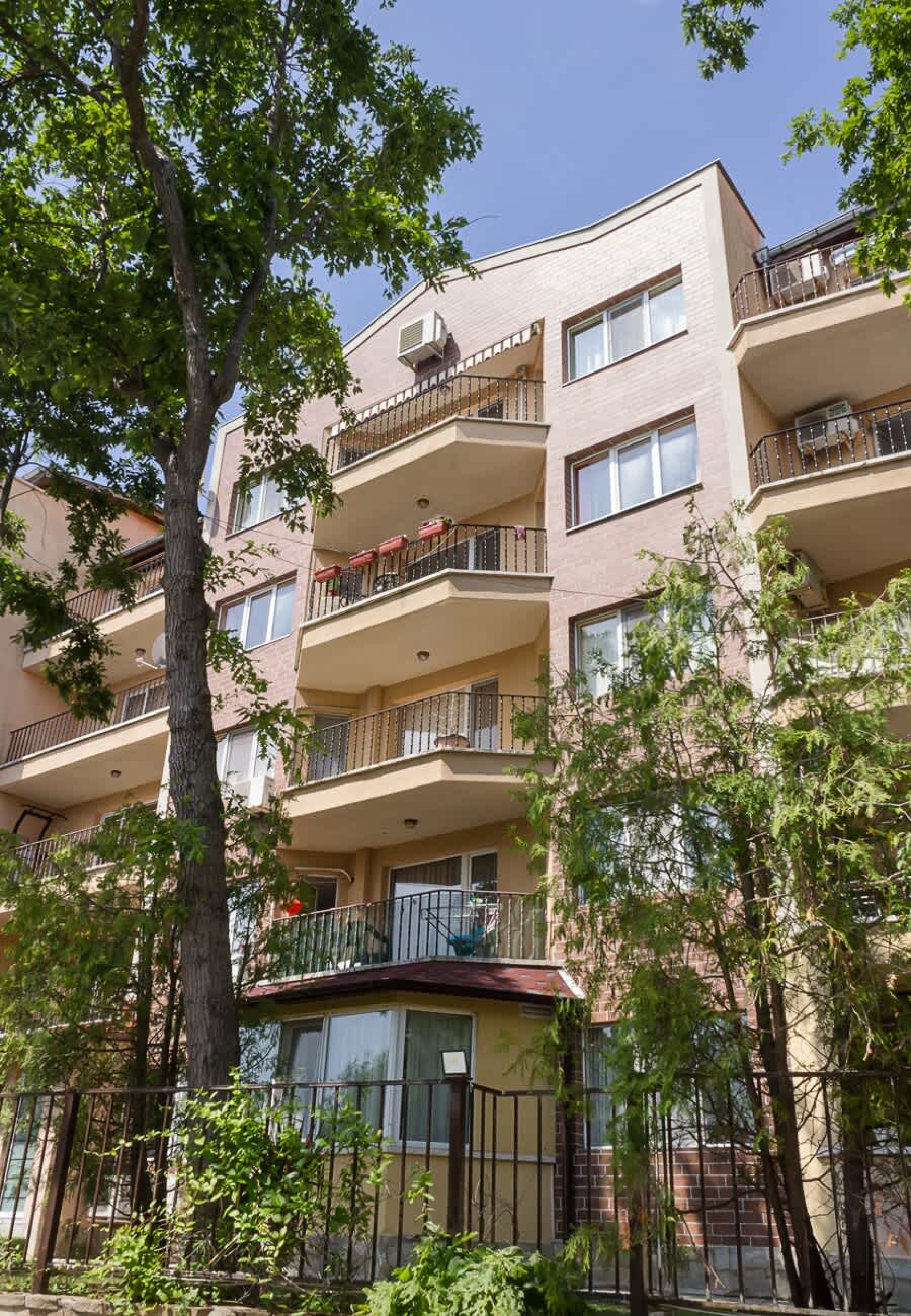 Scoutaround White Logo