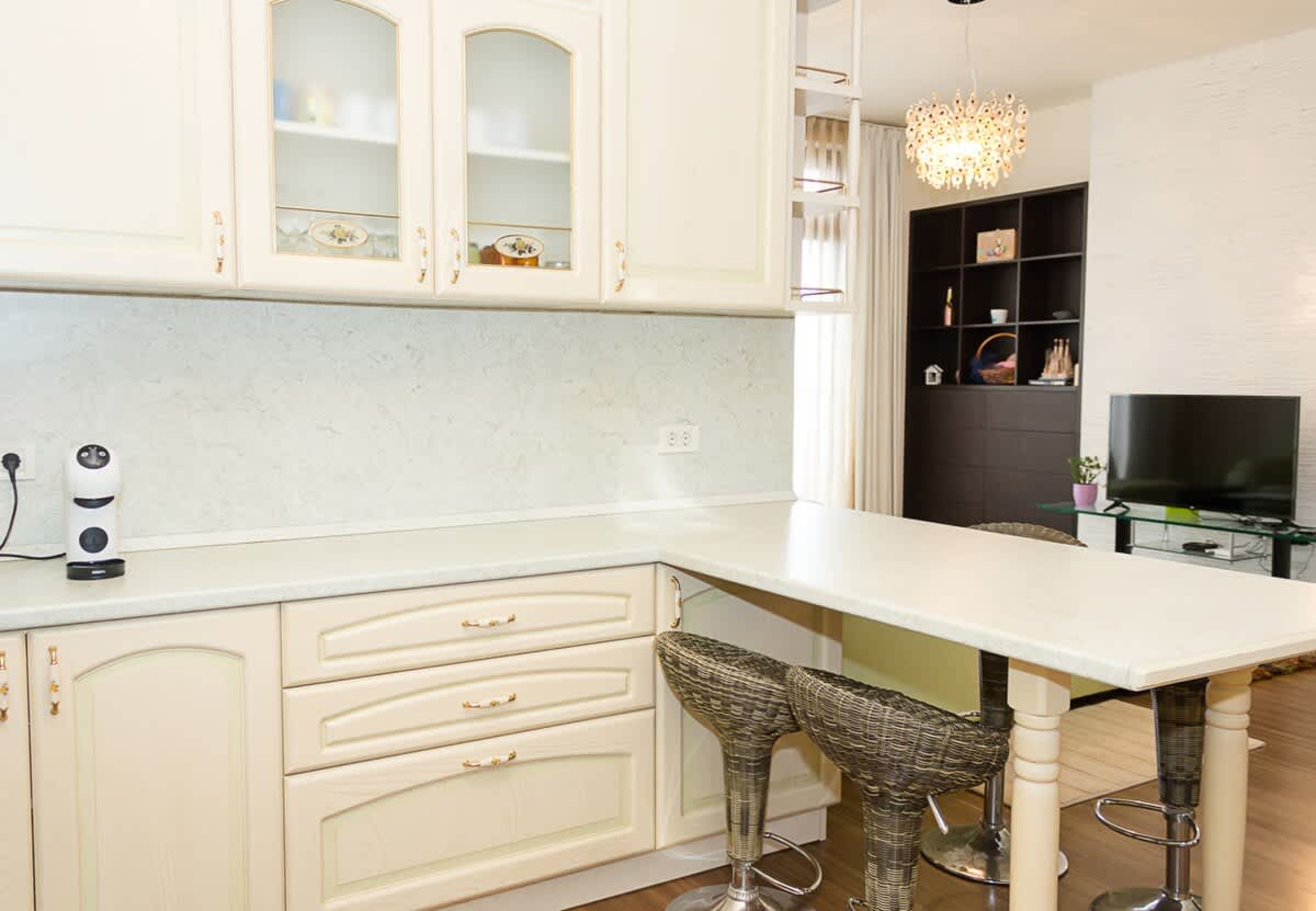 Scoutaround White Logo