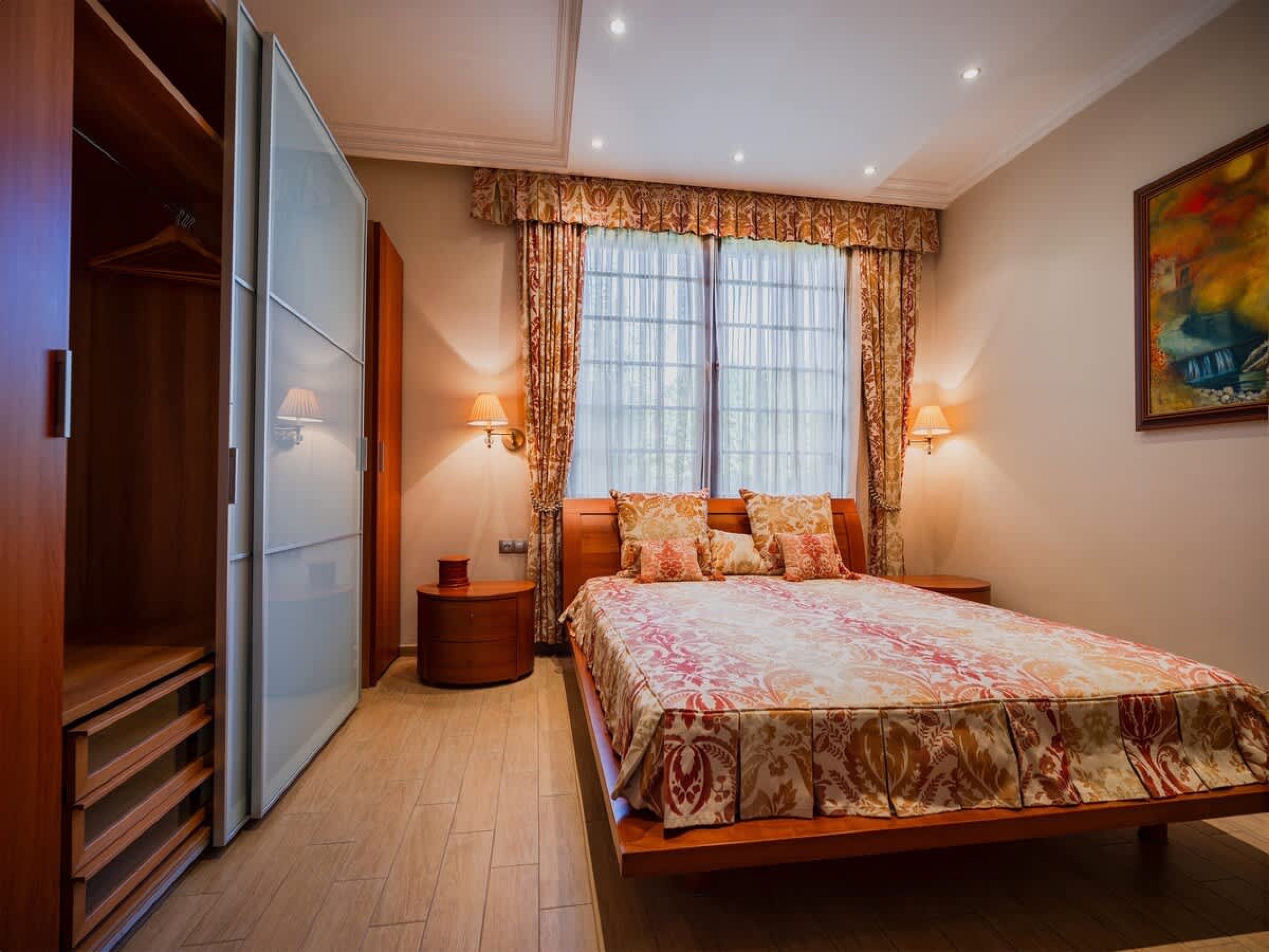 Scoutaround White Logo