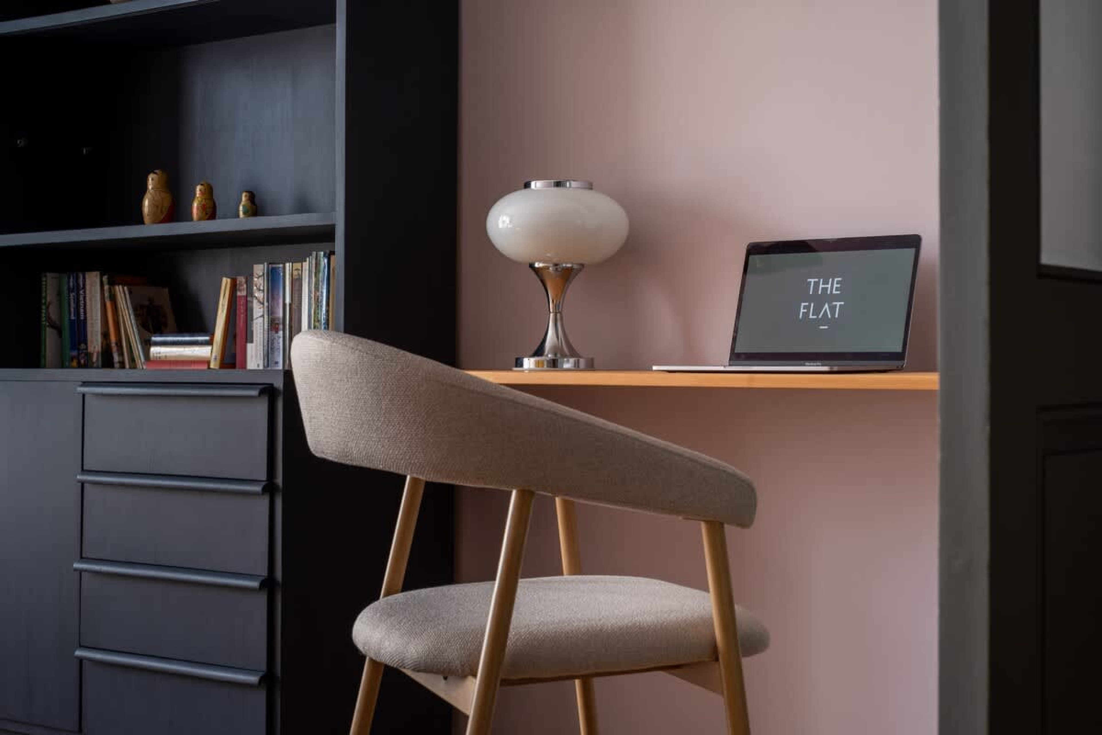 Scoutaround White Logo