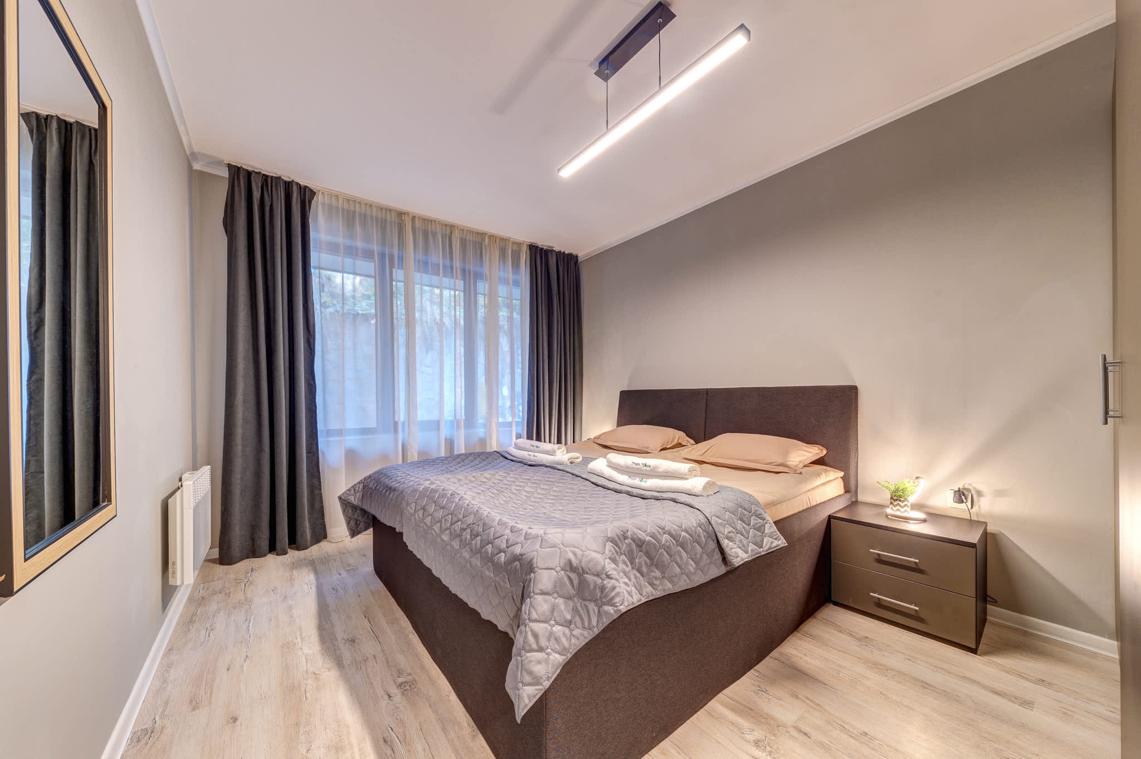 Scoutaround White Logo