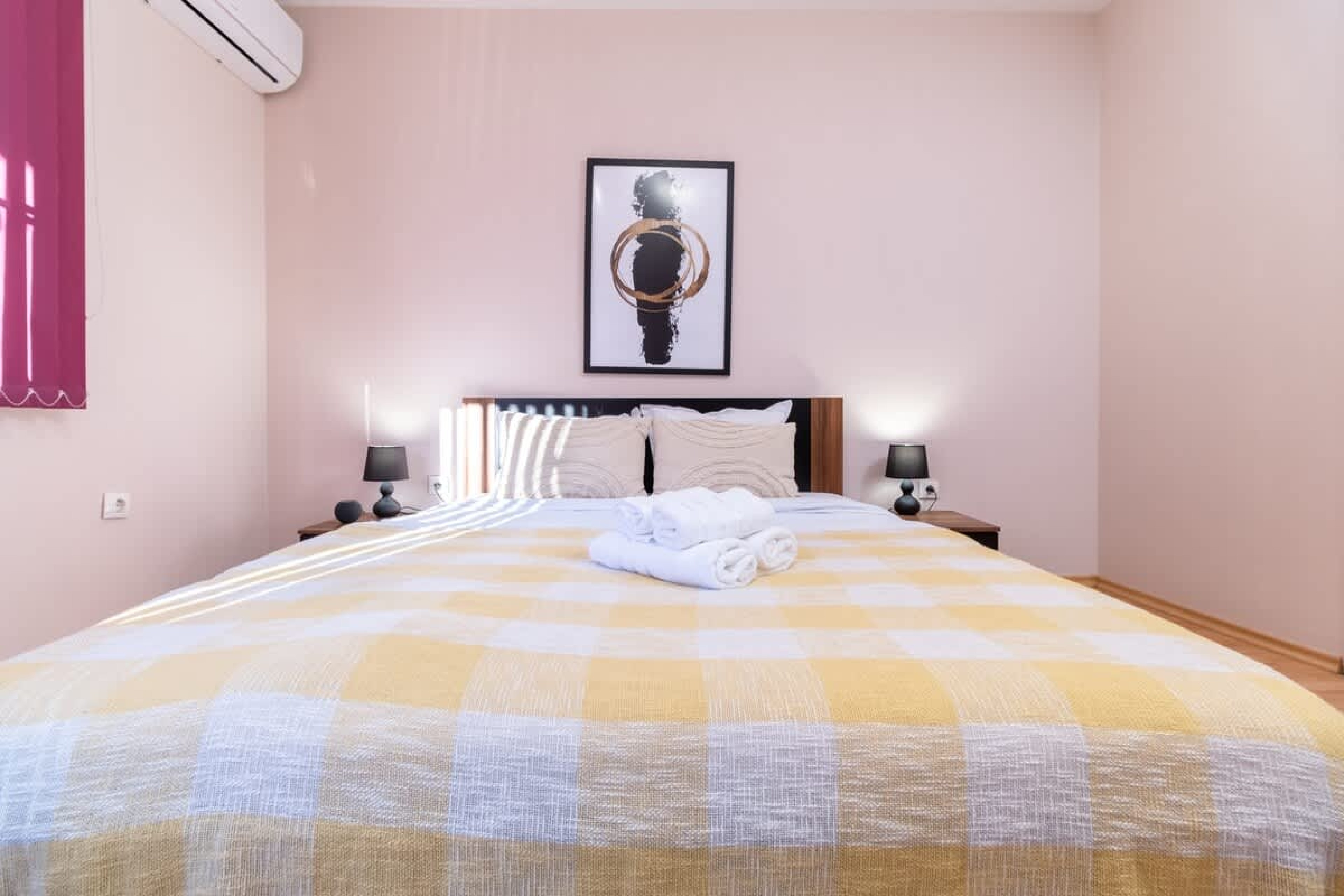 Scoutaround White Logo