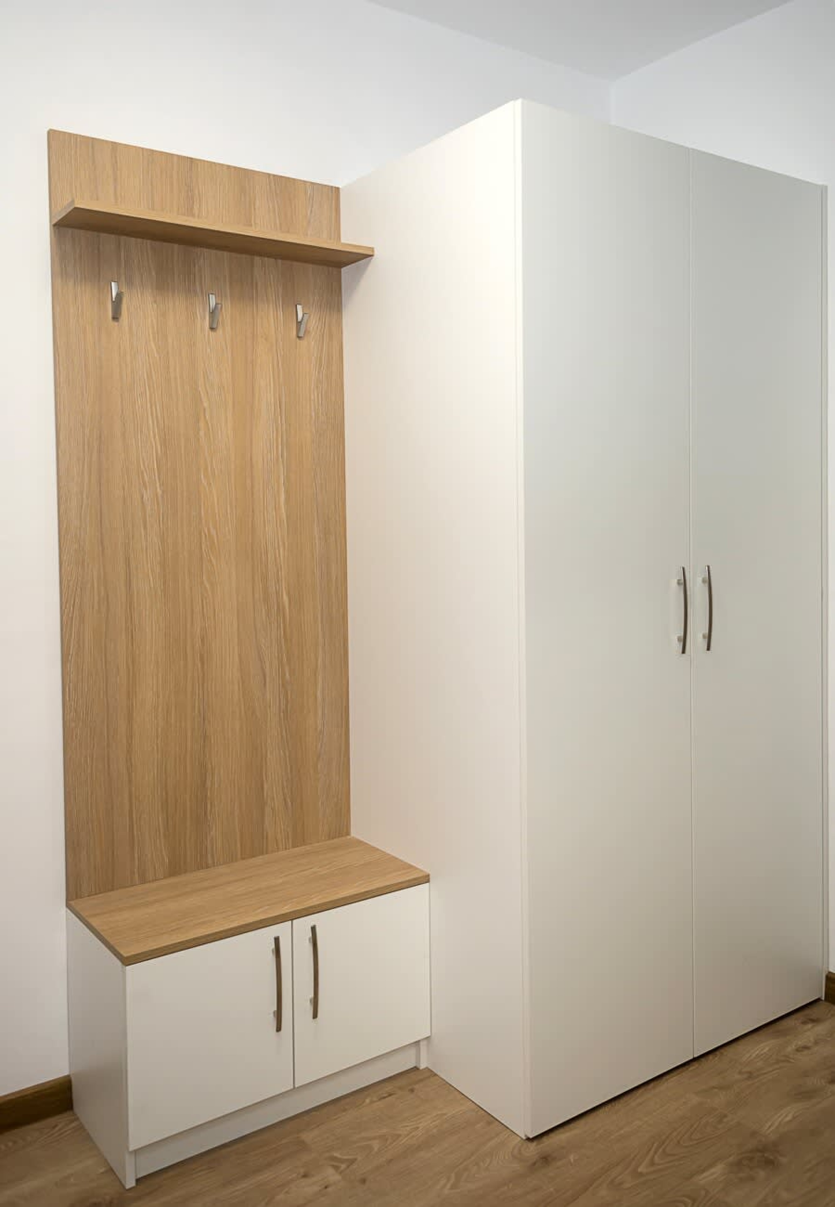 Scoutaround White Logo