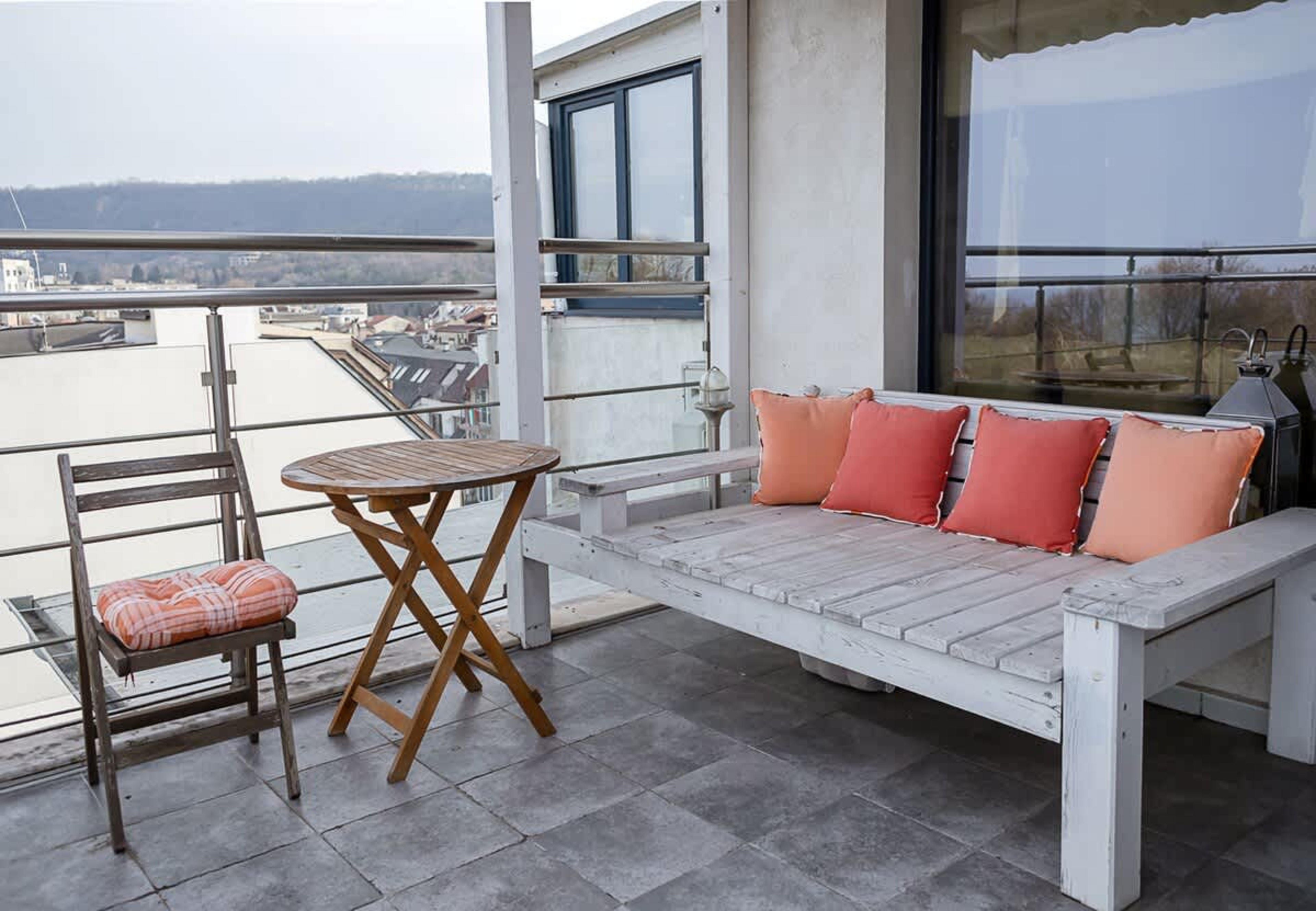 Modern Comfort &amp; Vintage Charm with Panoramic View - Photo 22