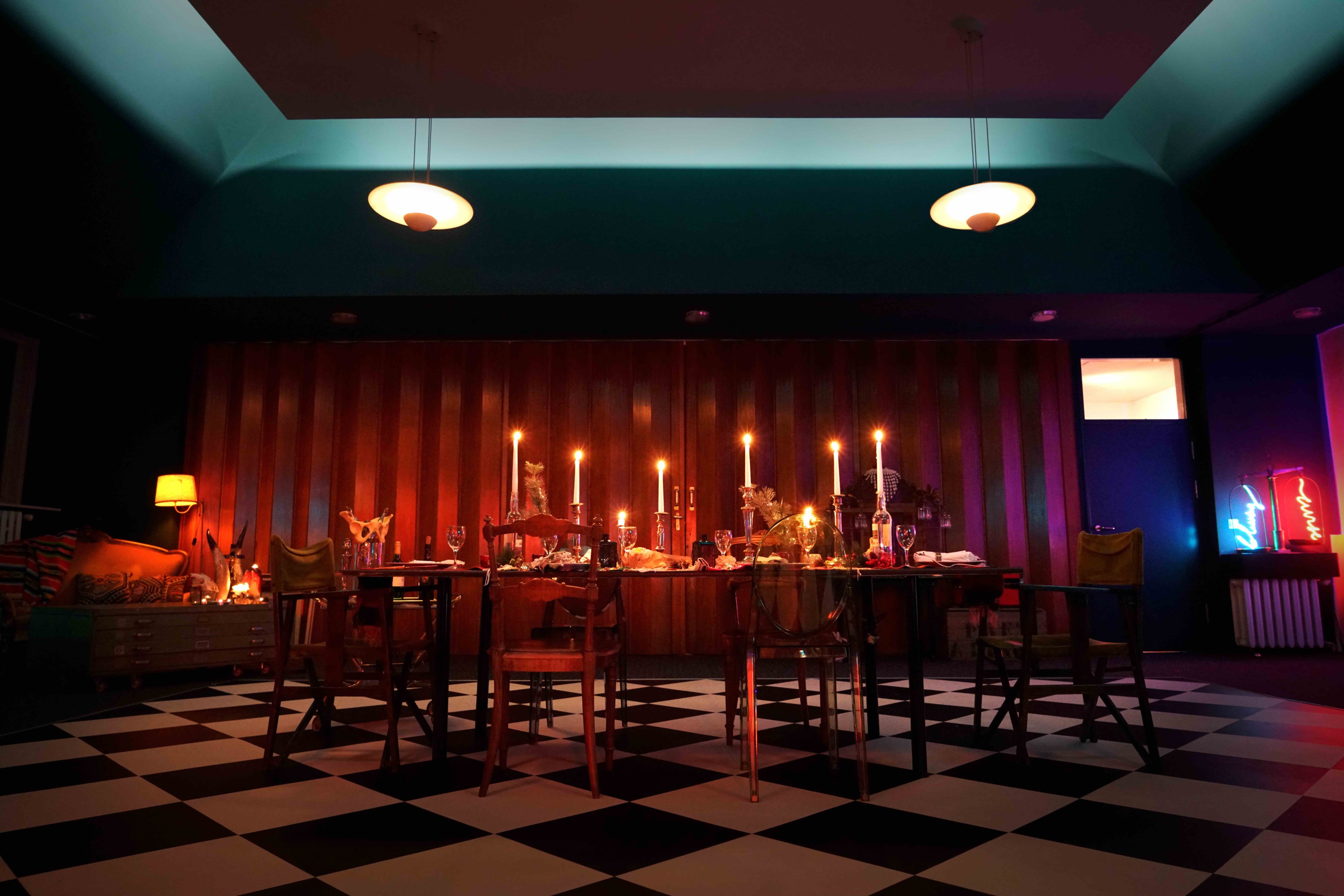 Scoutaround White Logo