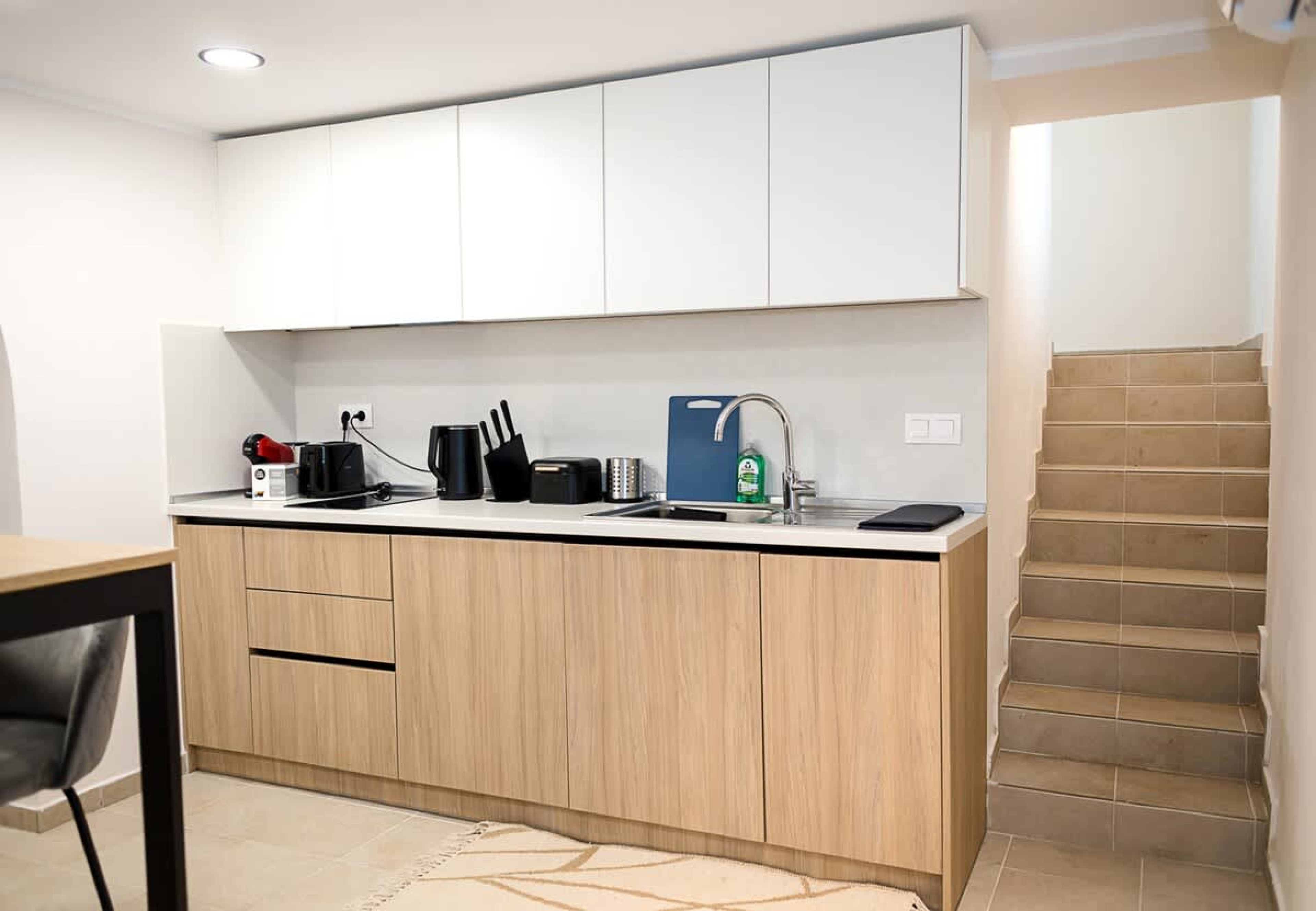 Scoutaround White Logo