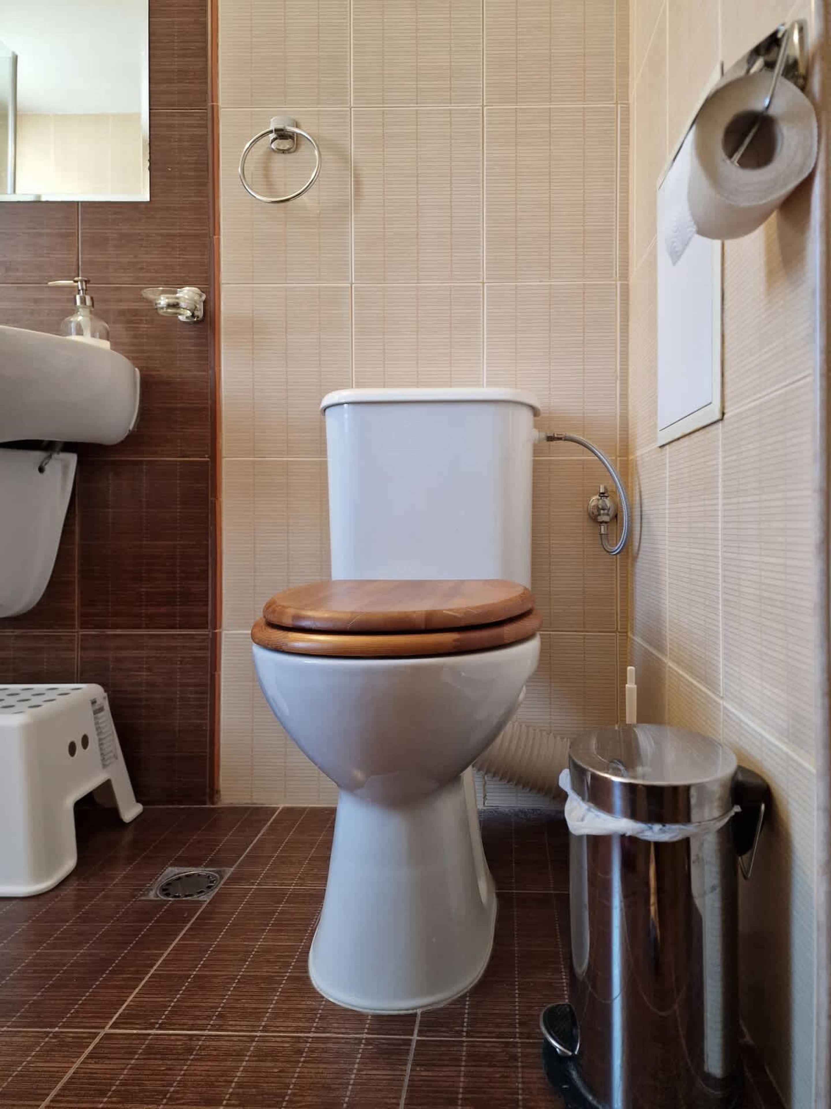 Scoutaround White Logo