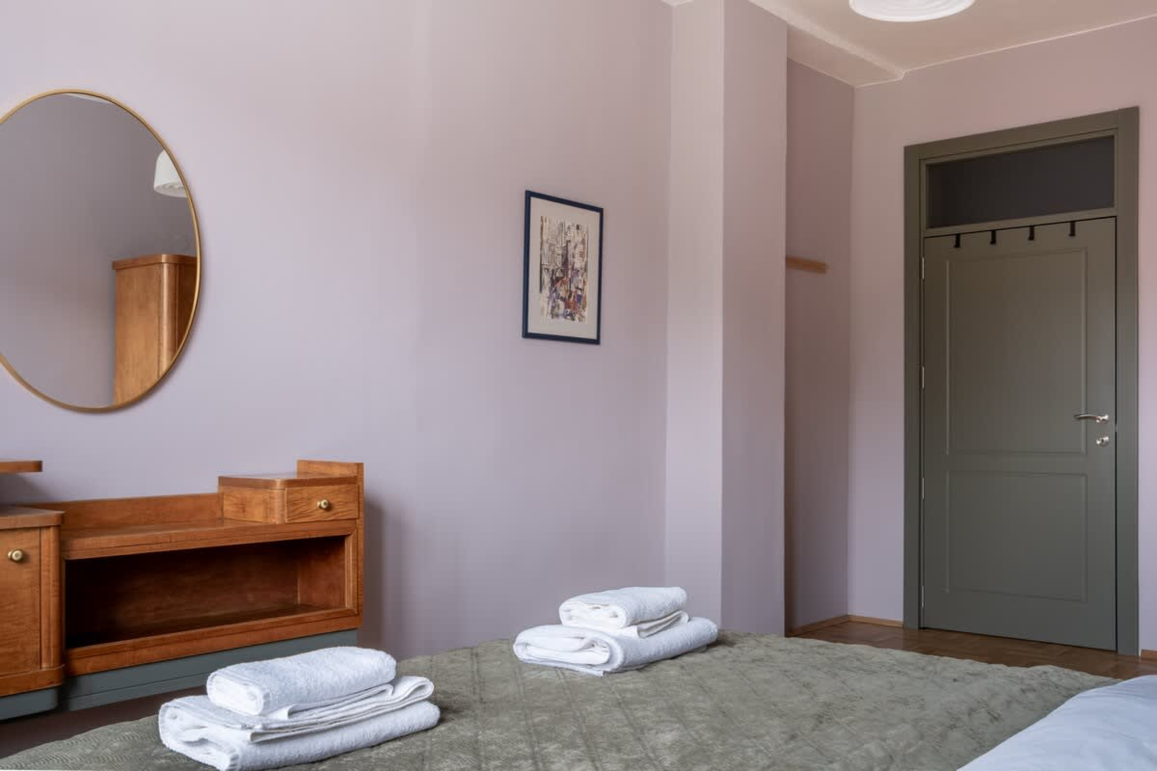 Scoutaround White Logo