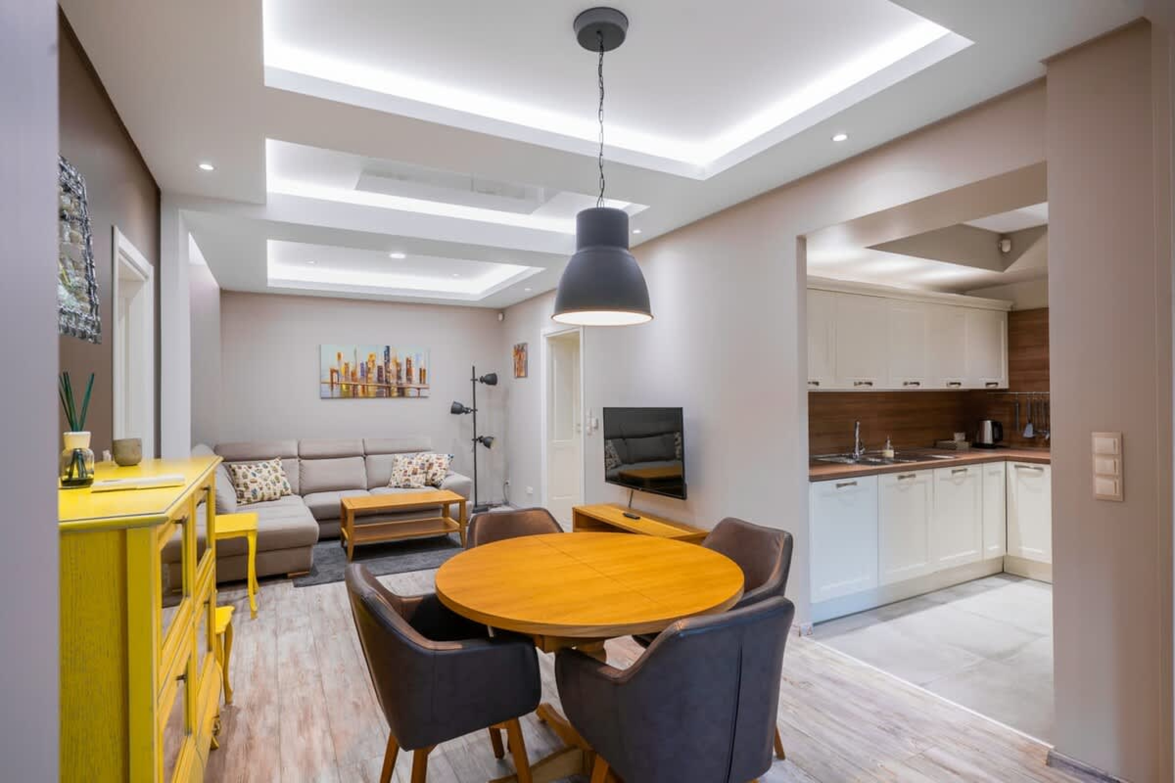 Scoutaround White Logo