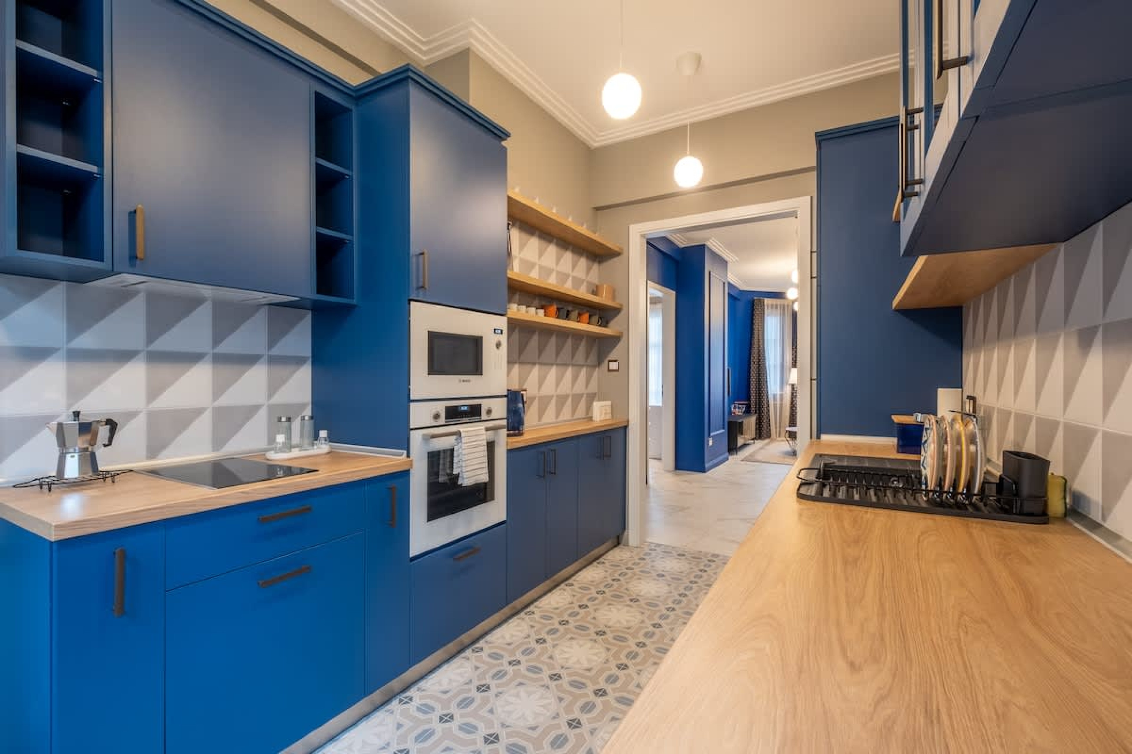 Scoutaround White Logo