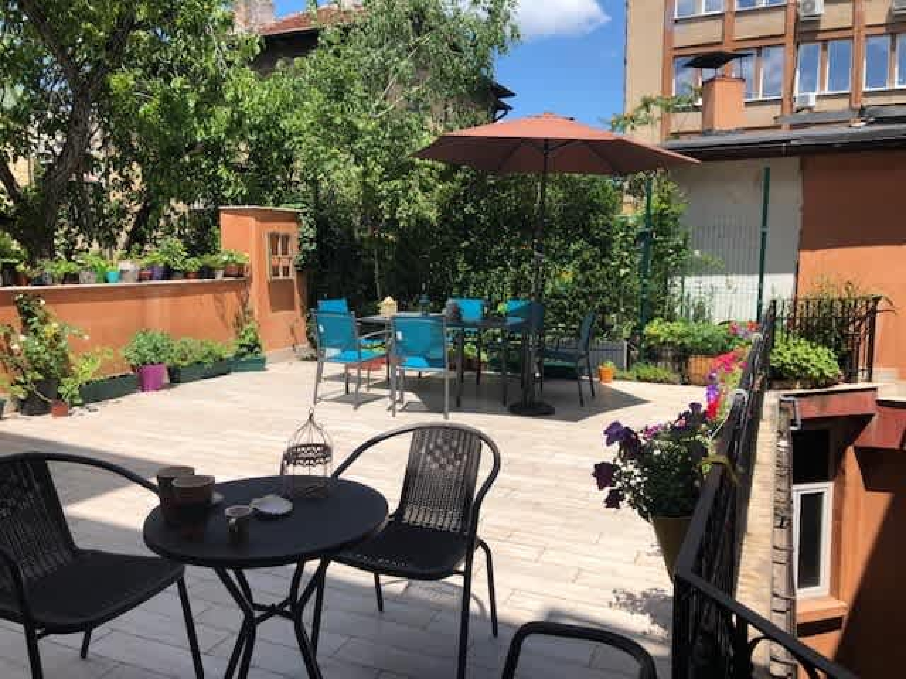 Scoutaround White Logo