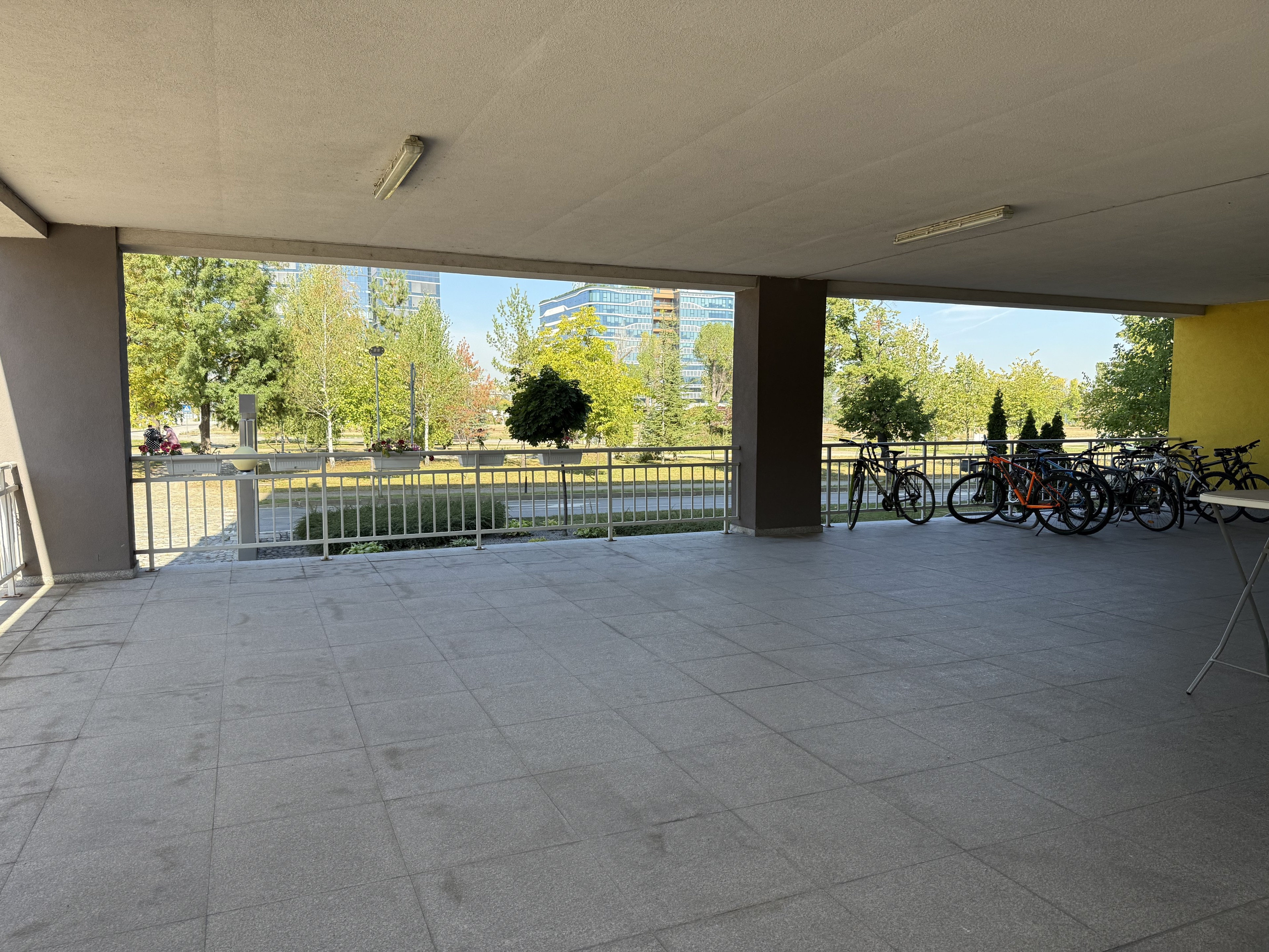 Scoutaround White Logo