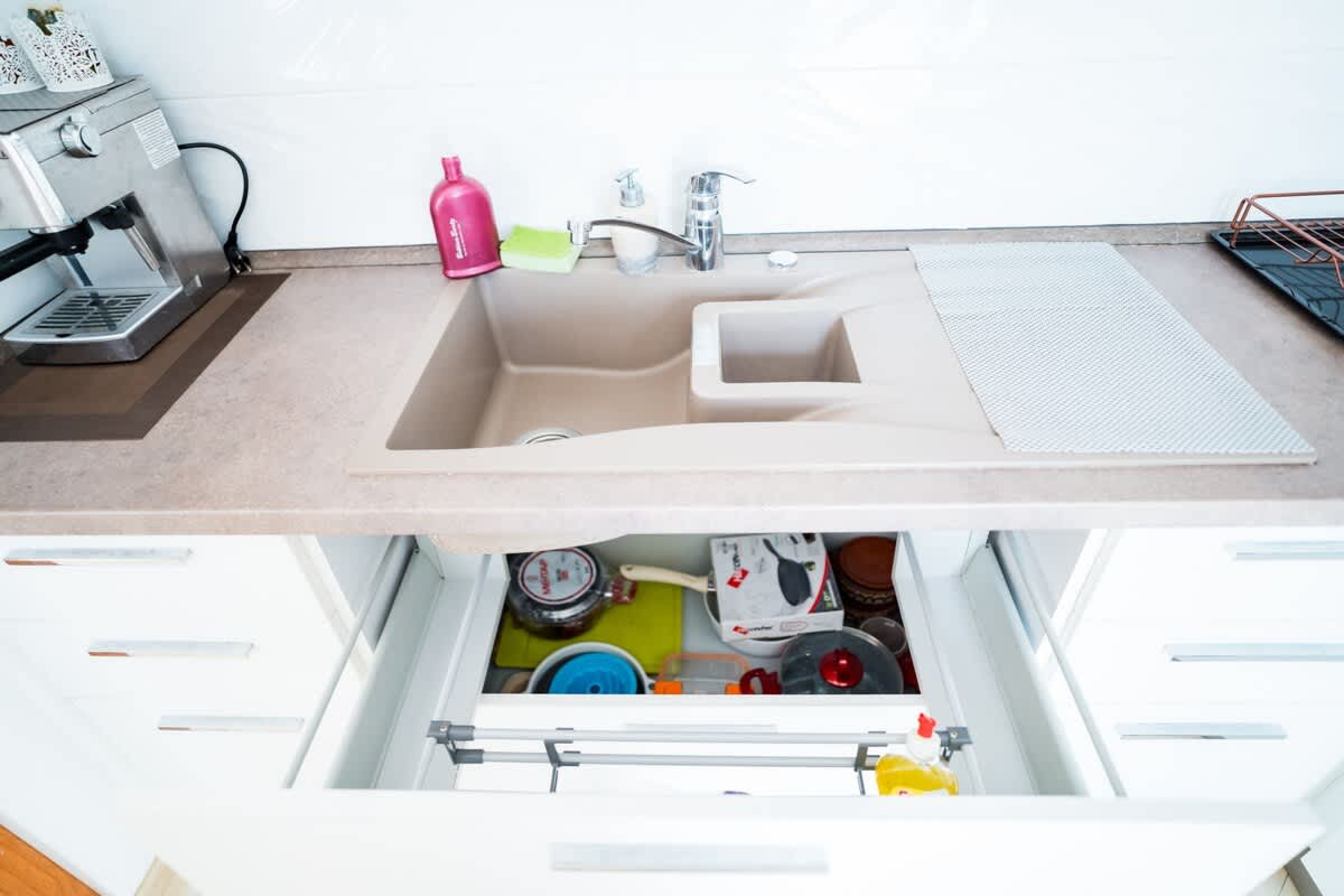 Black Sea Luxury 2bdrm Apartment - Photo 19