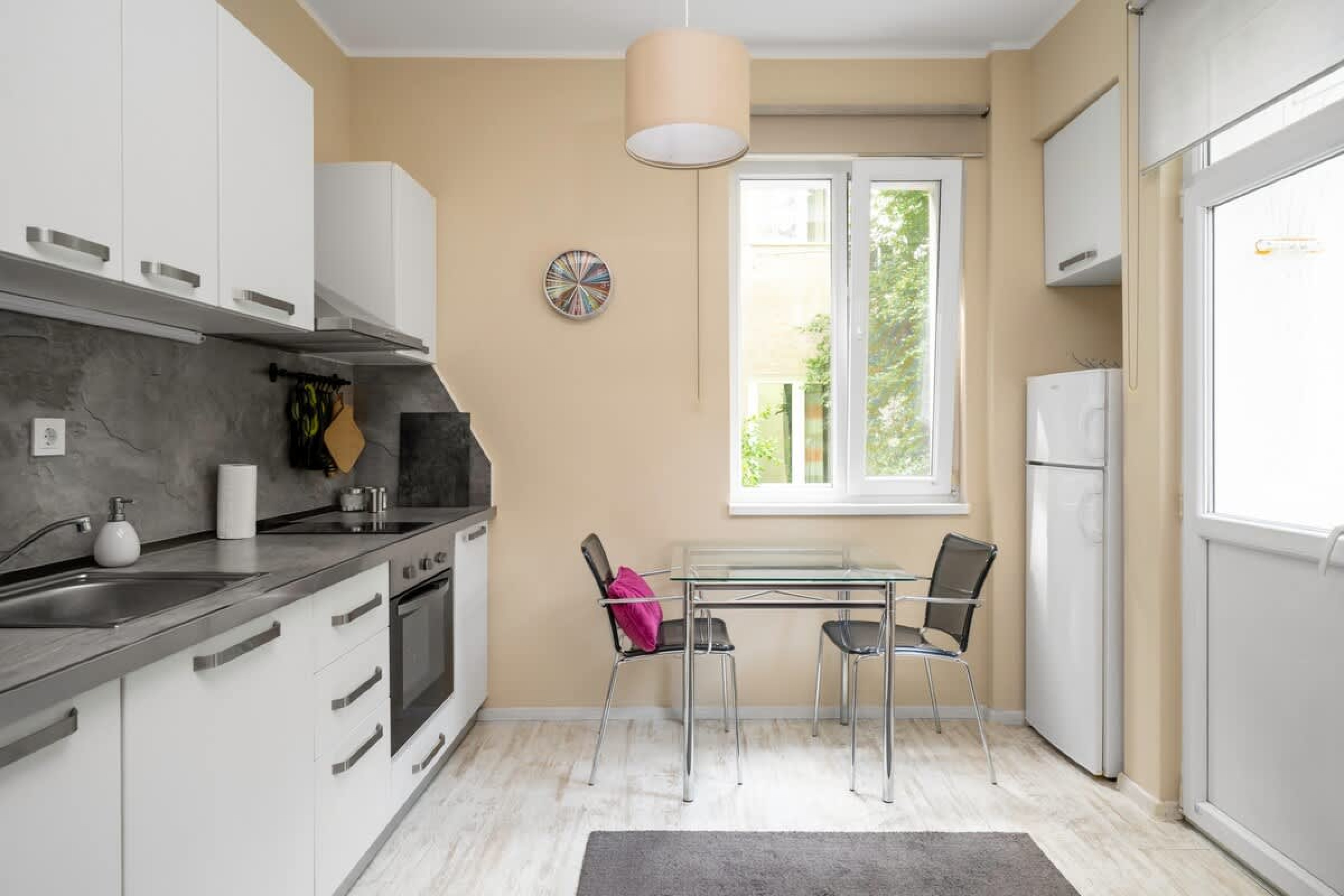 Scoutaround White Logo