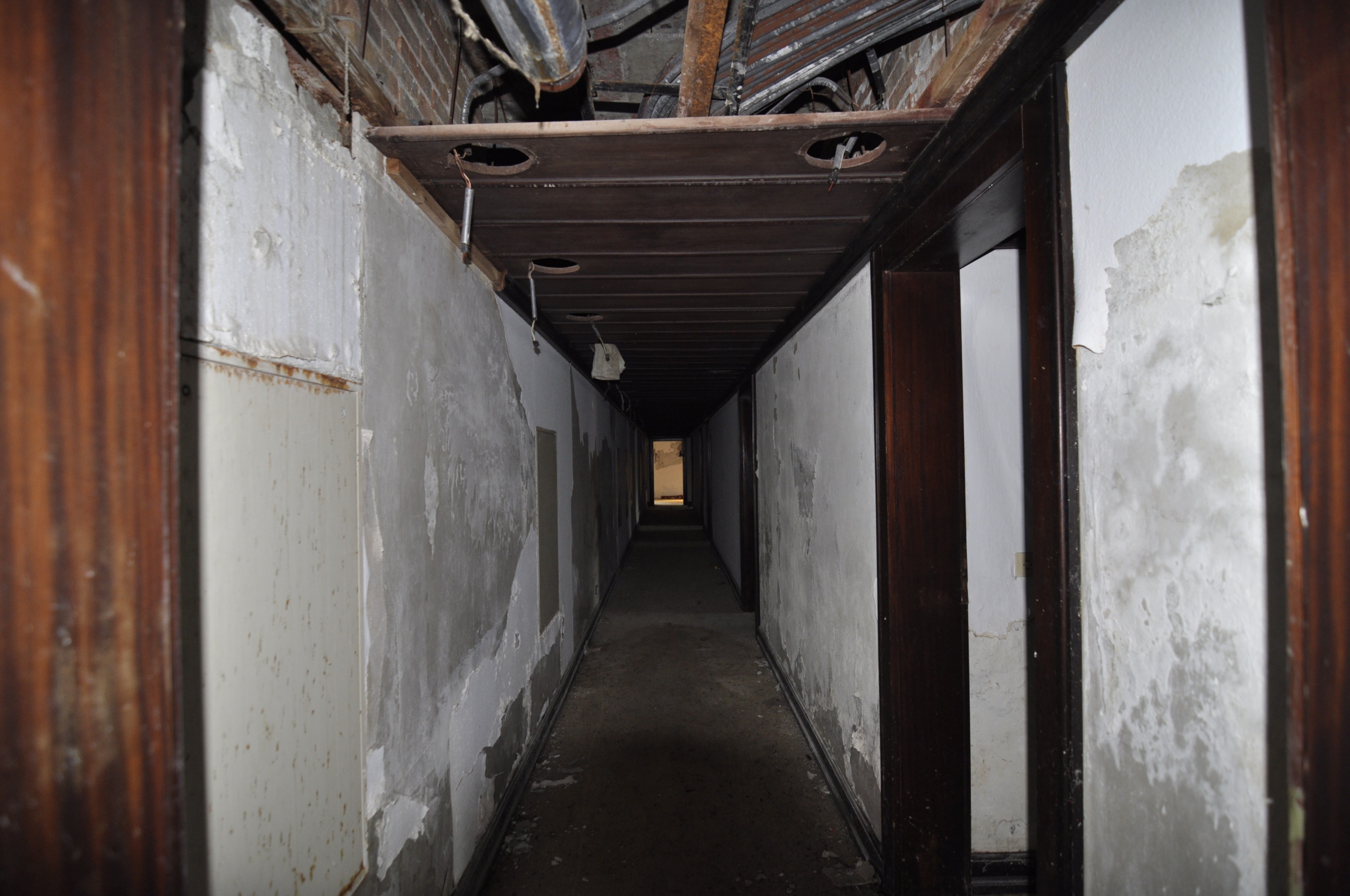 Scoutaround White Logo