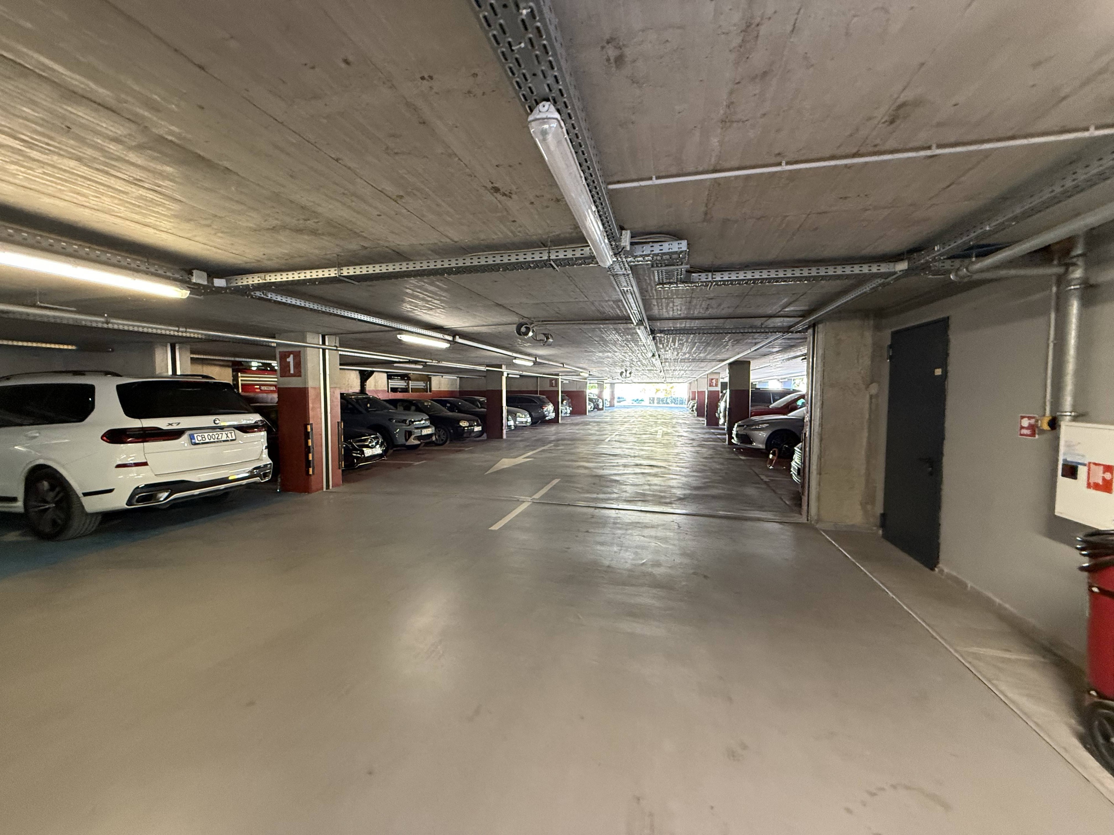 Scoutaround White Logo