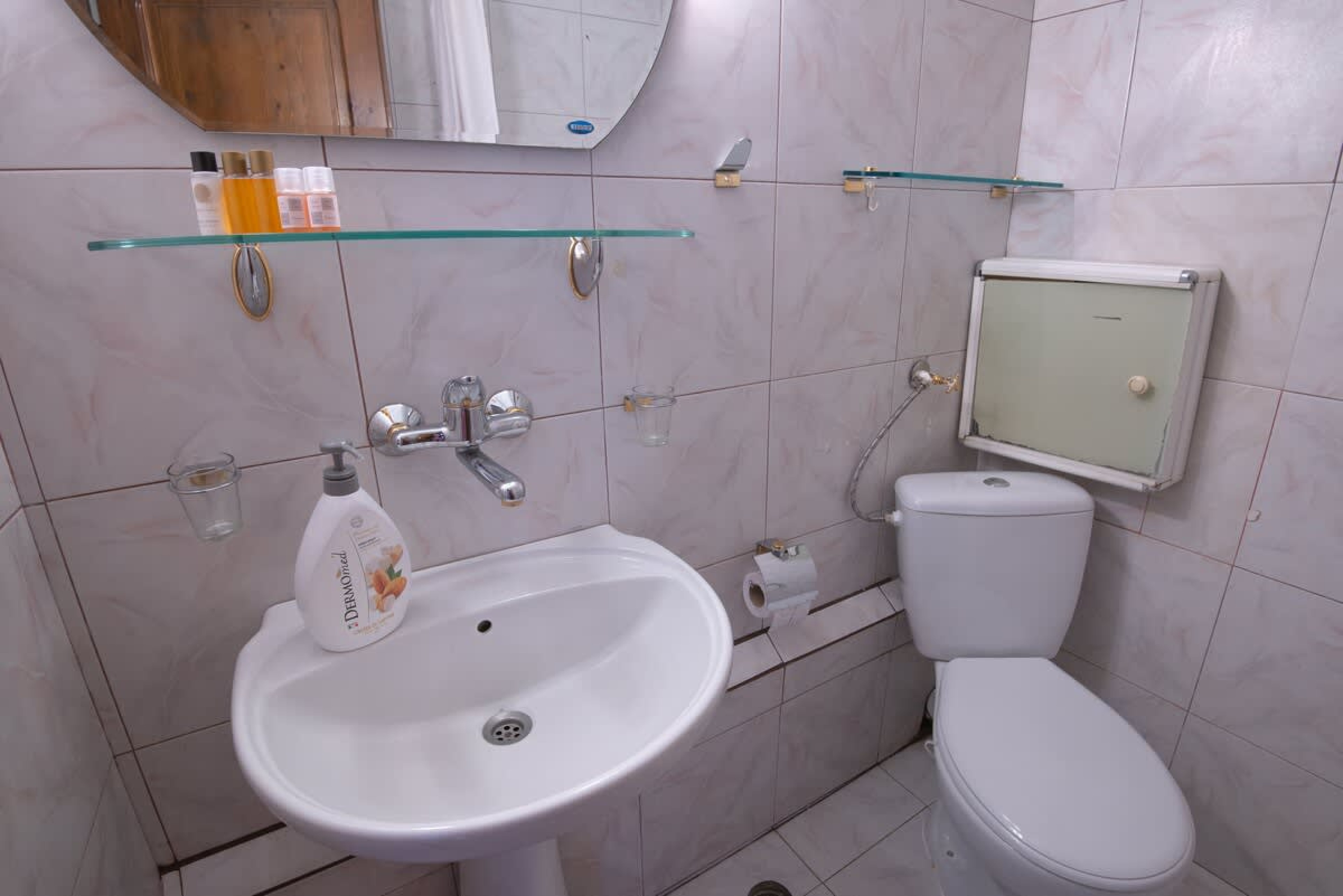 Shells  One-bedroom Flat Close to the Sea Garden - Photo 11