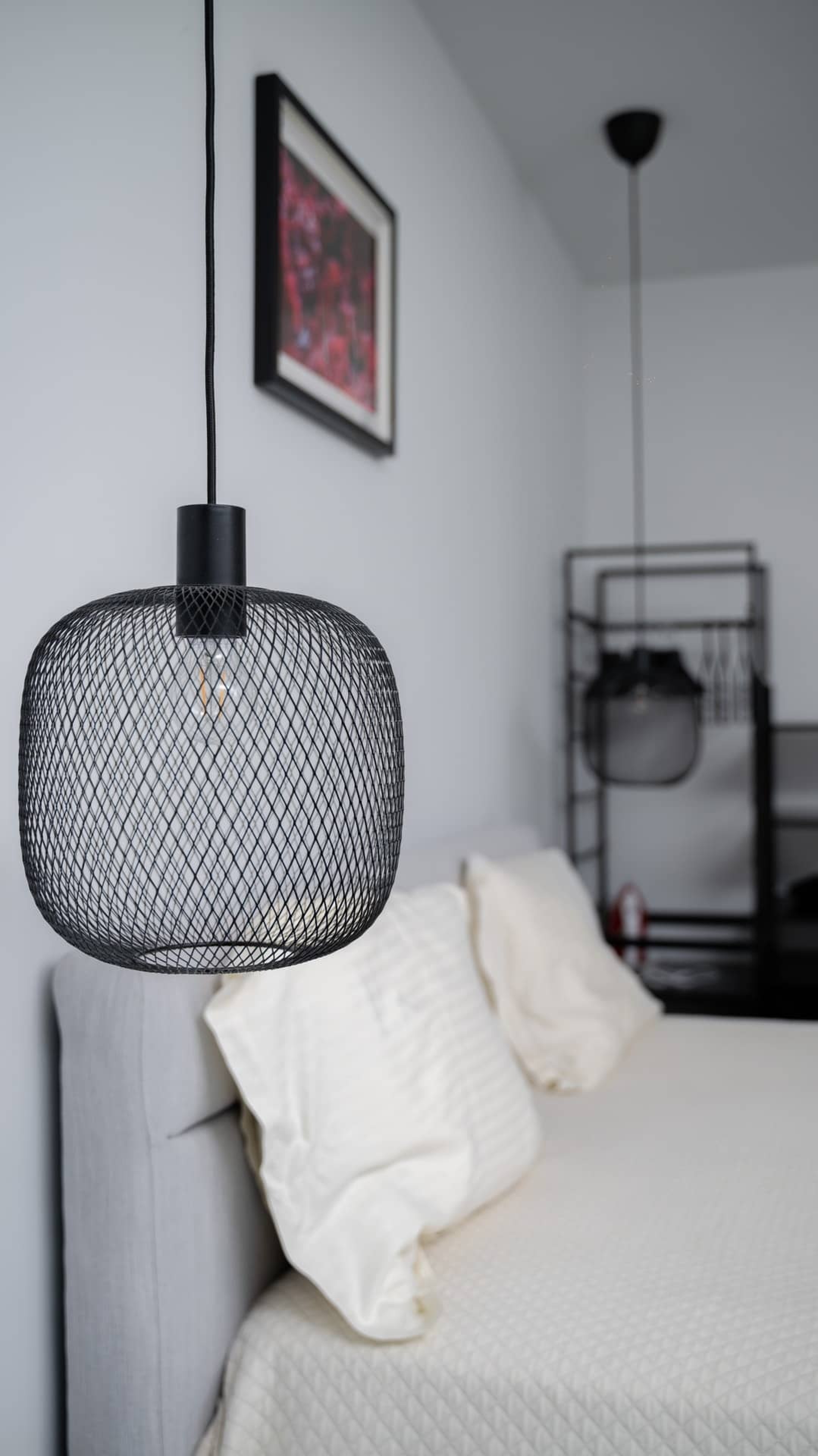 Scoutaround White Logo