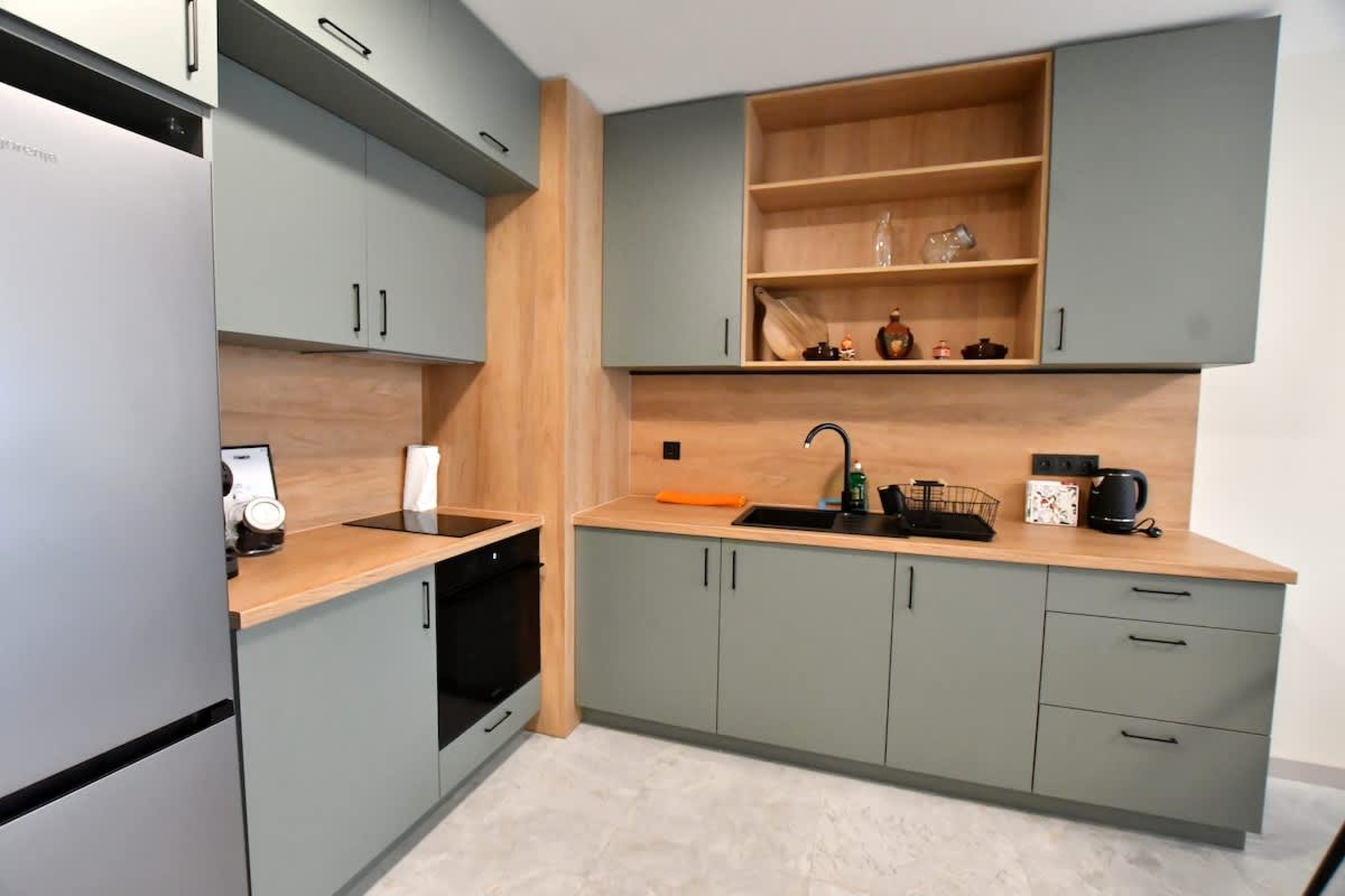 Scoutaround White Logo