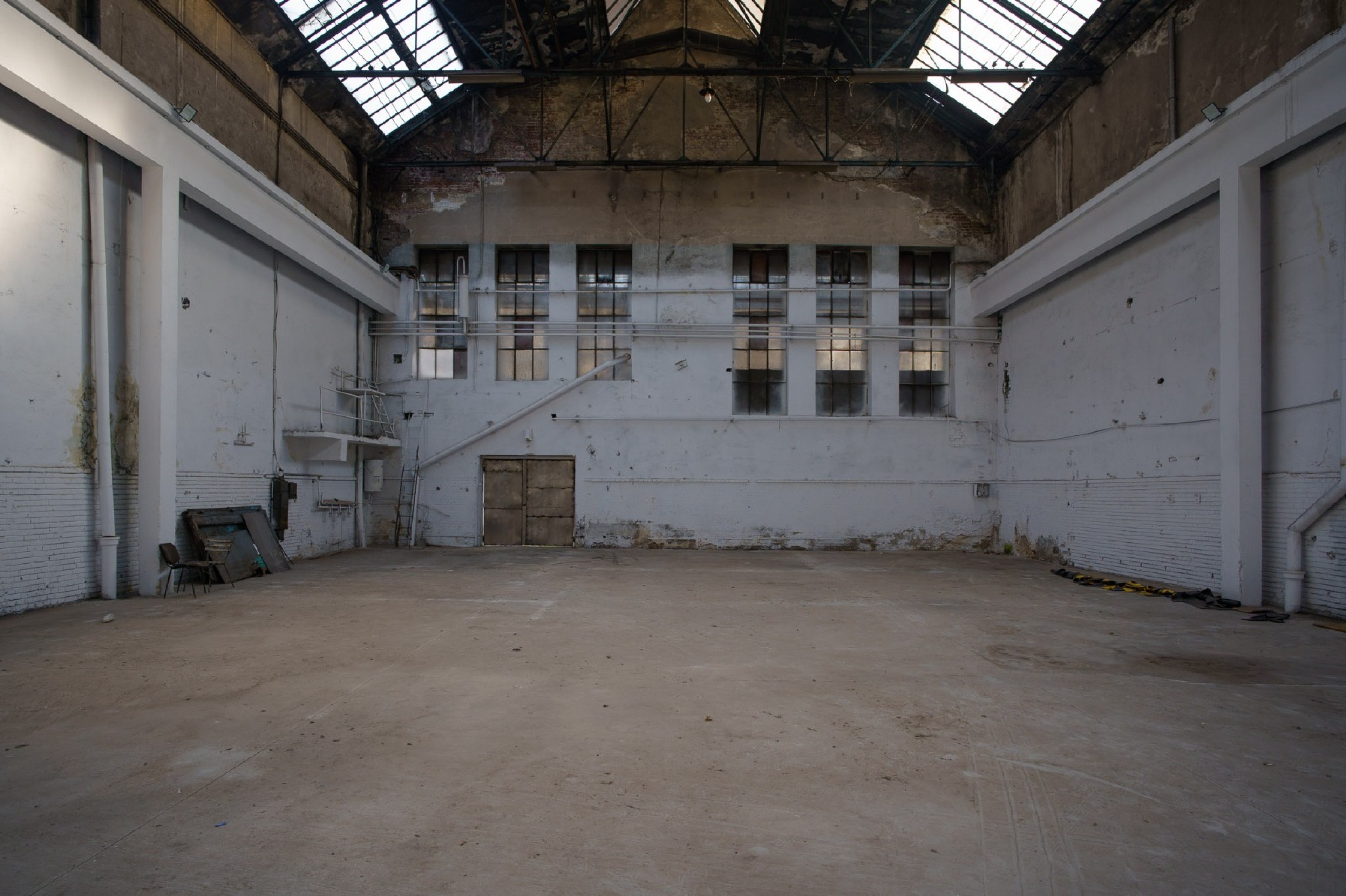 Scoutaround White Logo