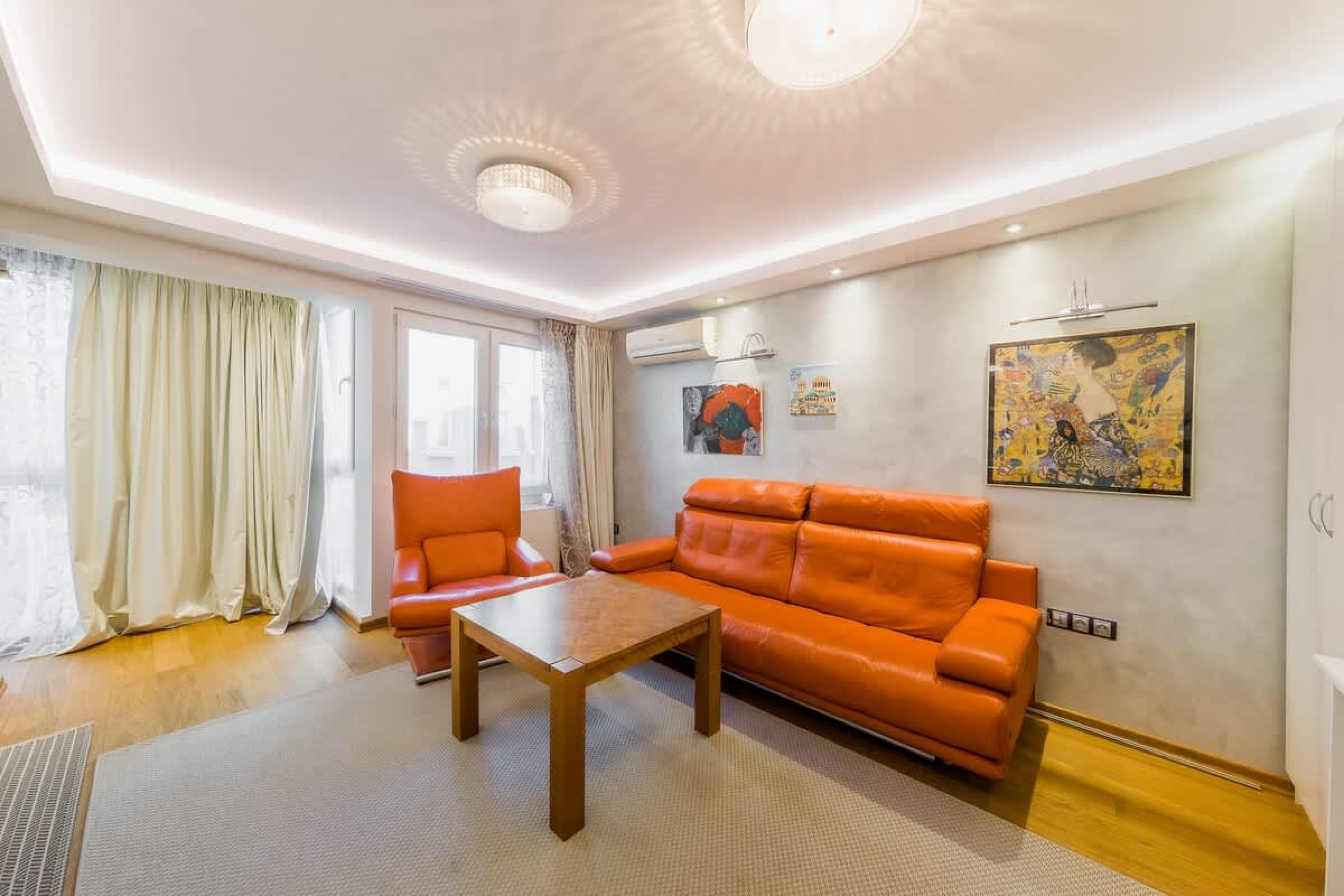 Scoutaround White Logo