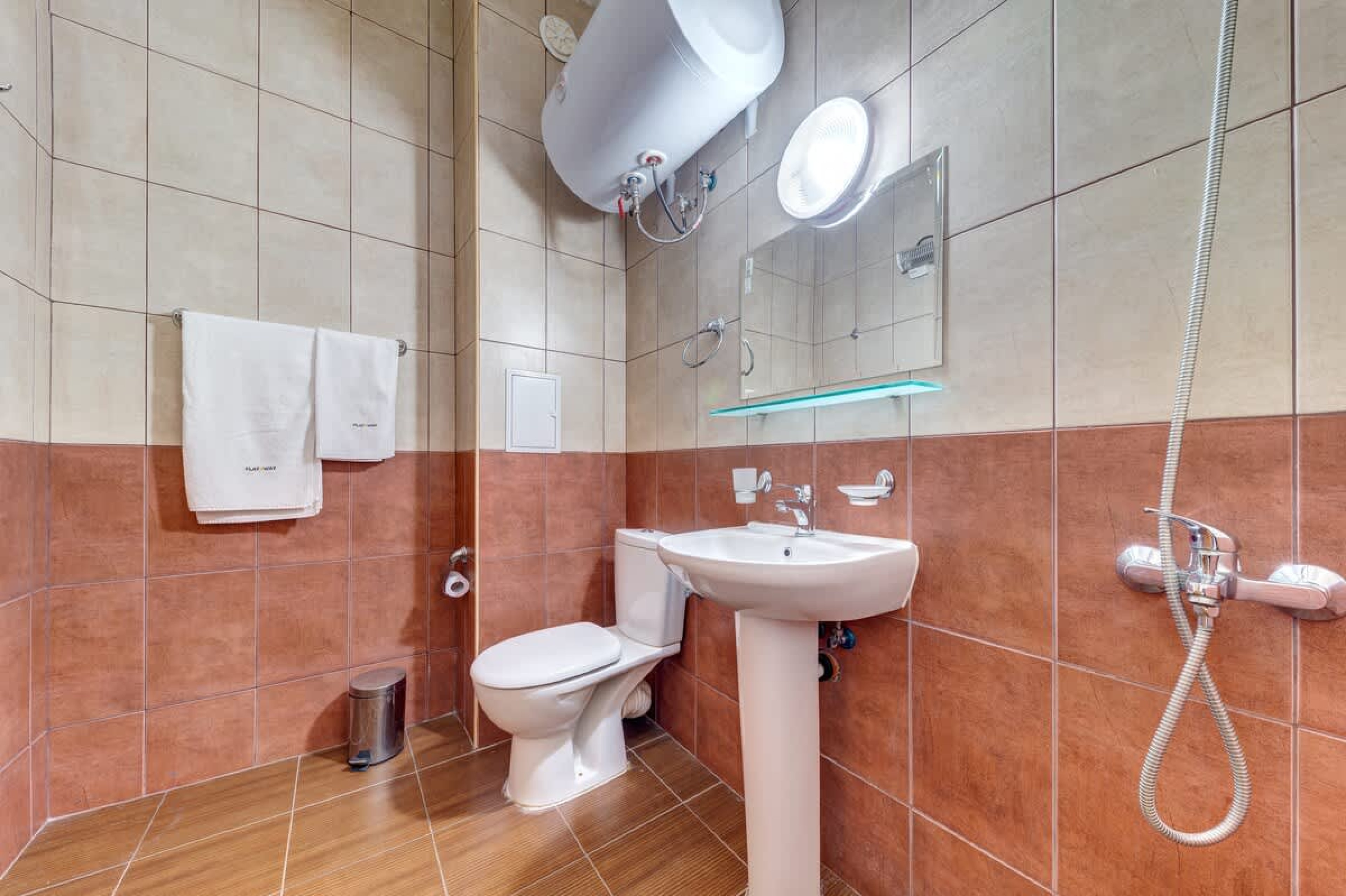 Scoutaround White Logo