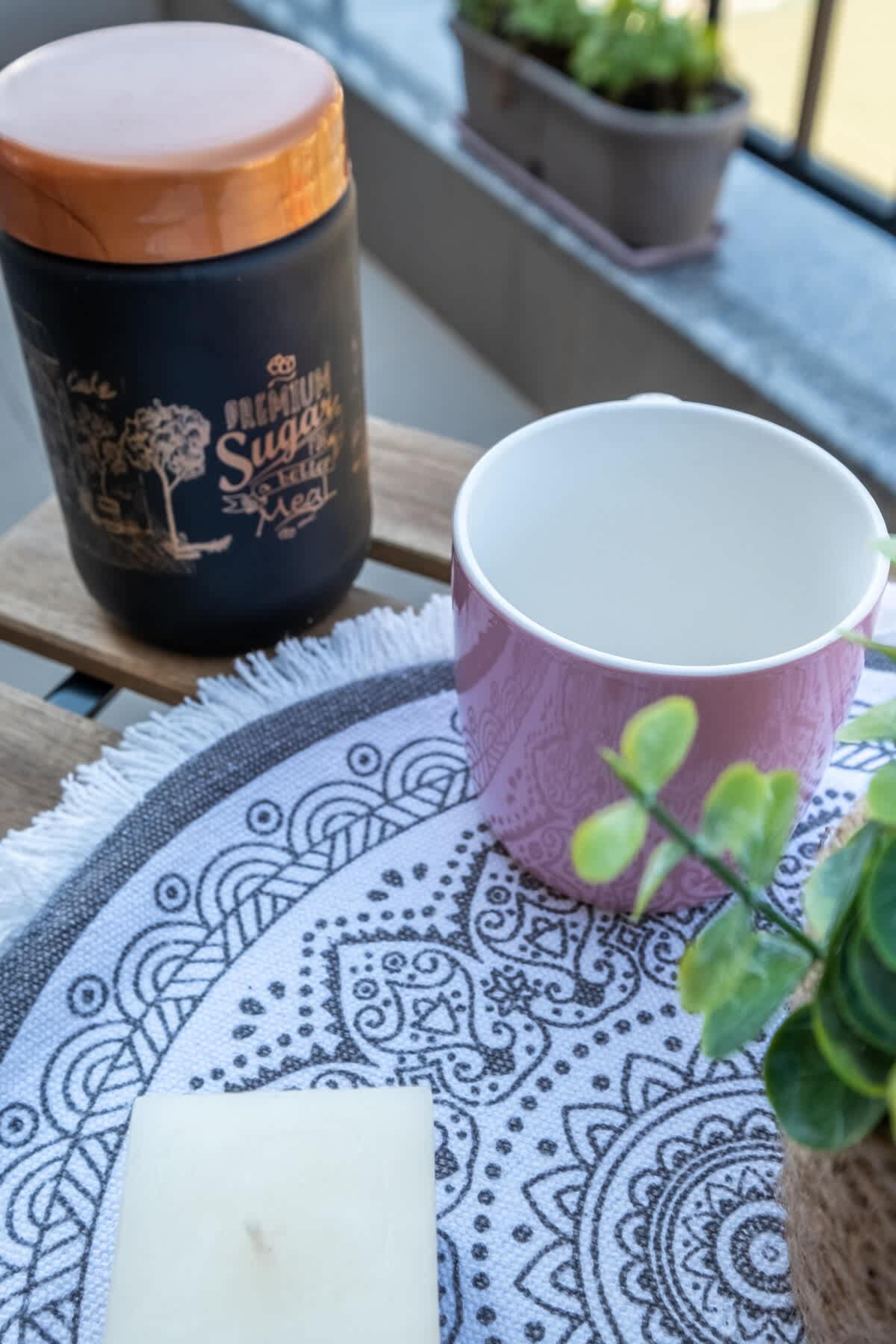 Scoutaround White Logo