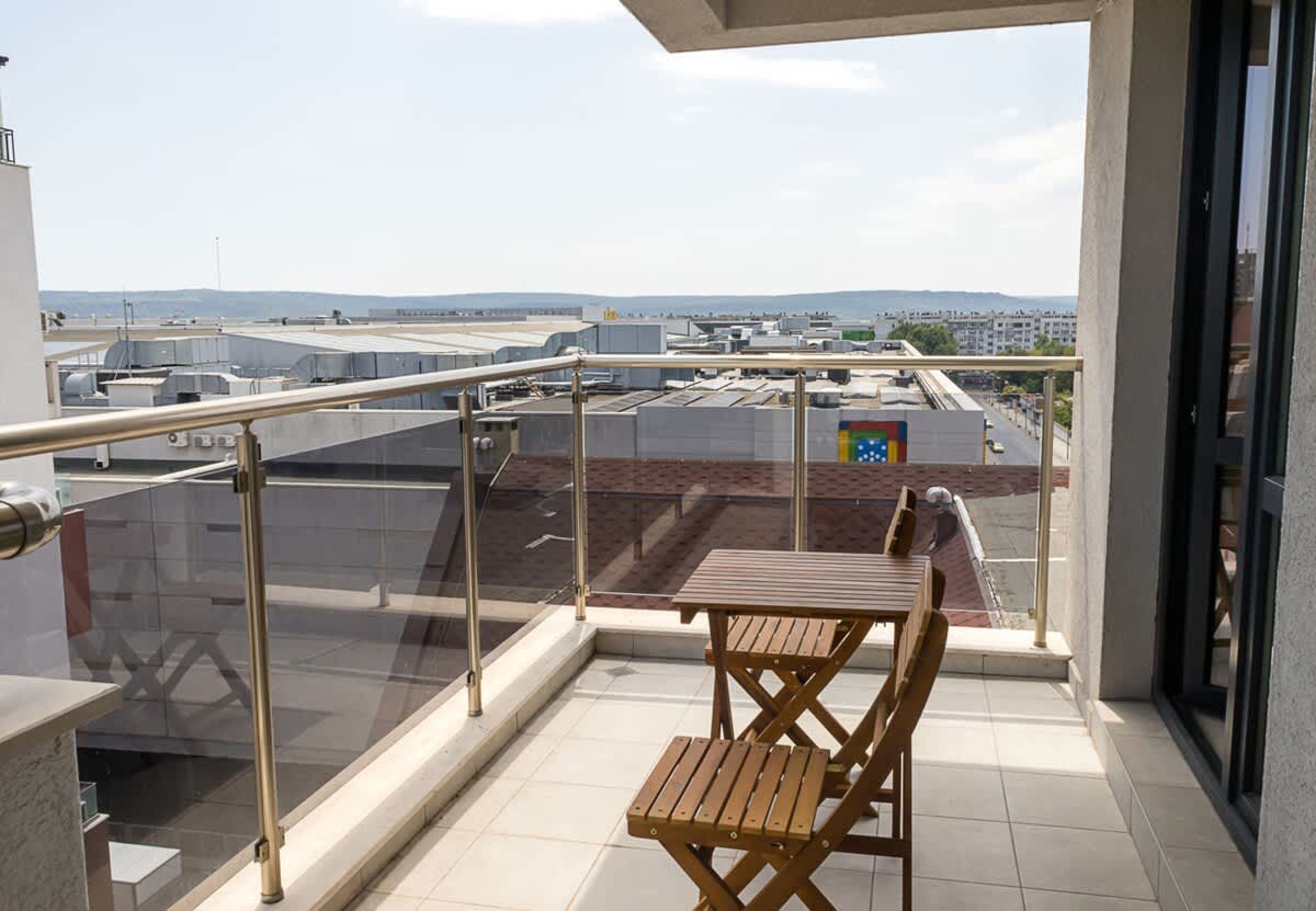 Scoutaround White Logo