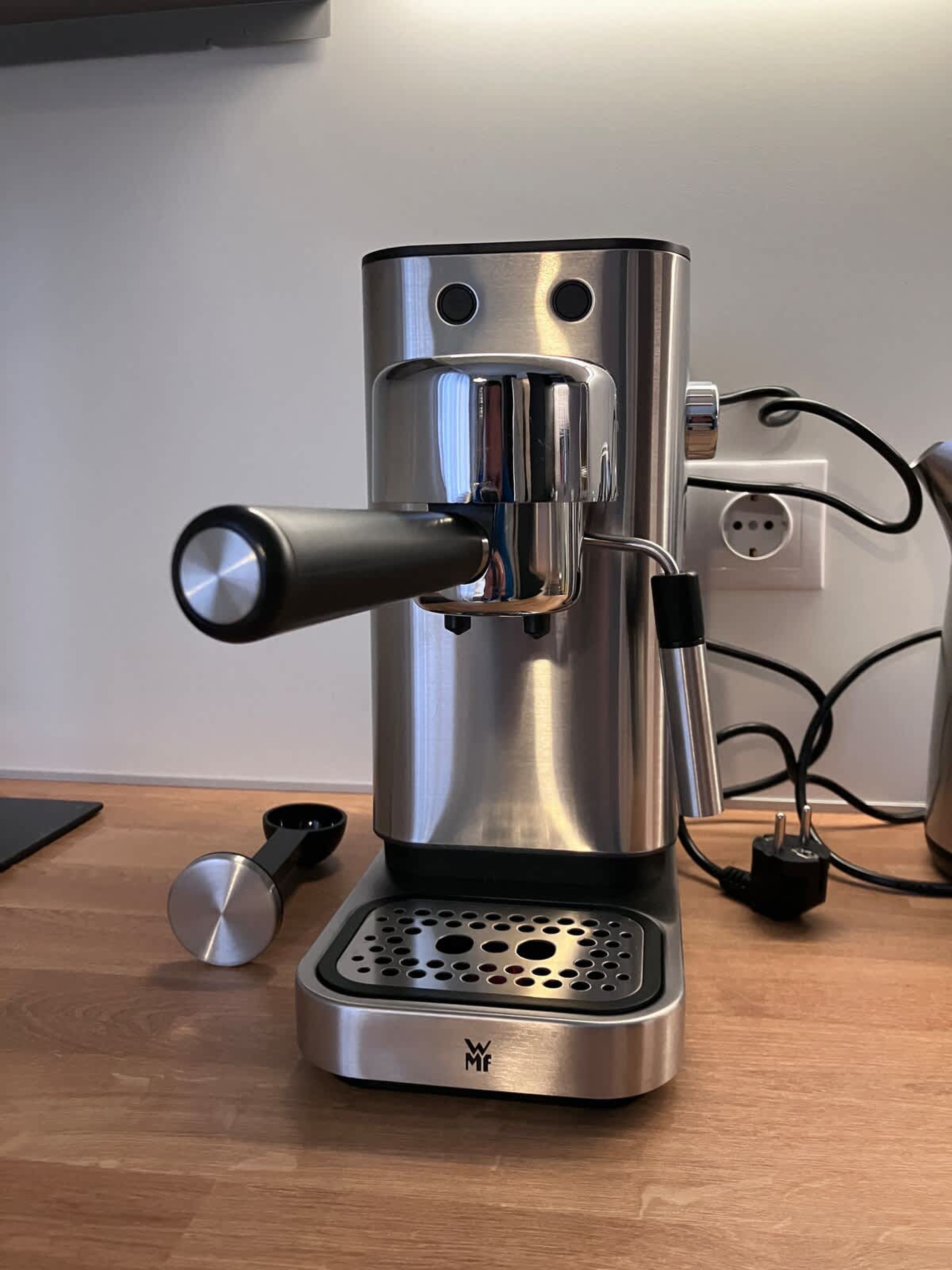 Scoutaround White Logo