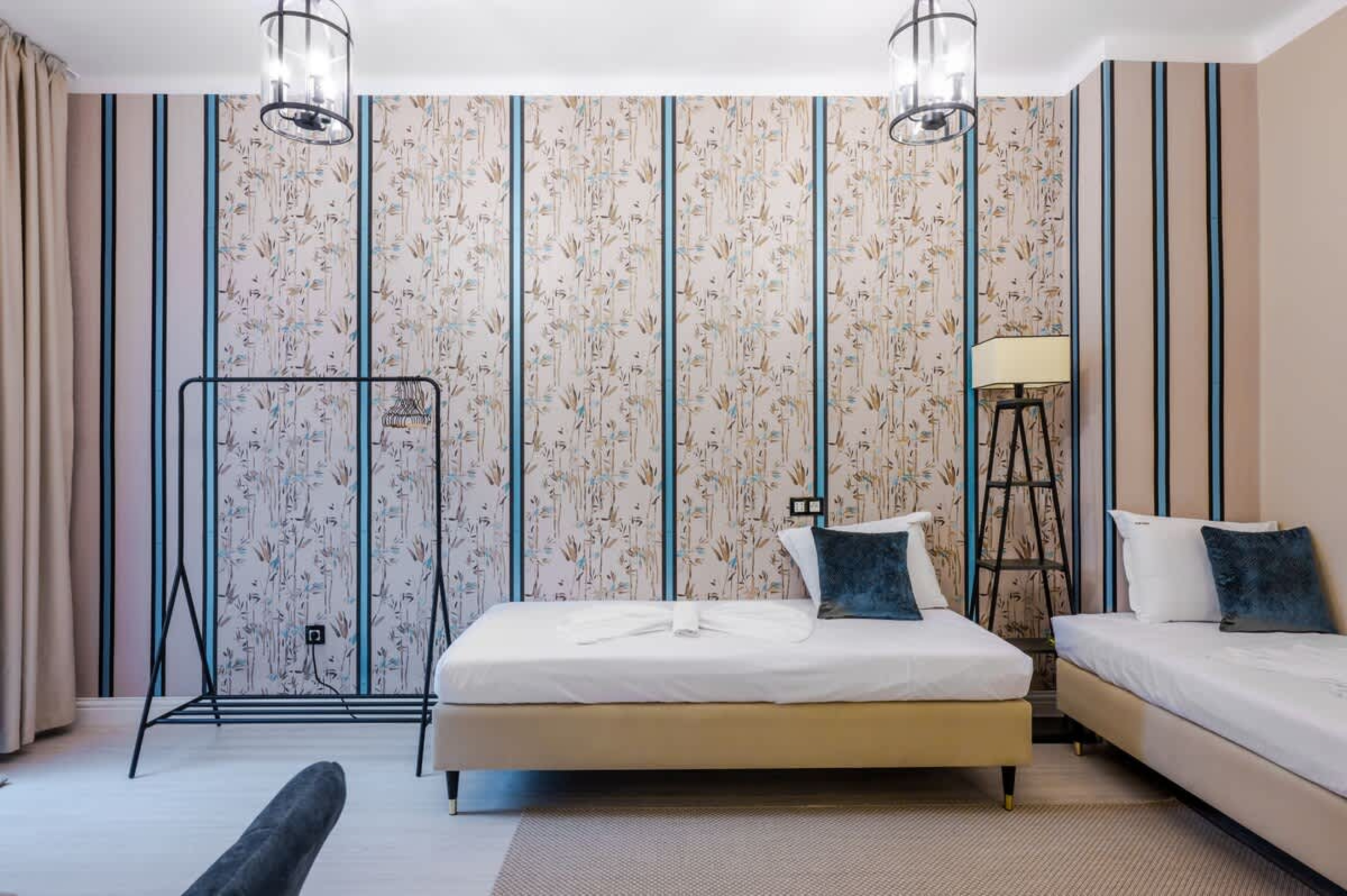 Central Stylish Suite &amp; Studio with Shared Terrace - Photo 15