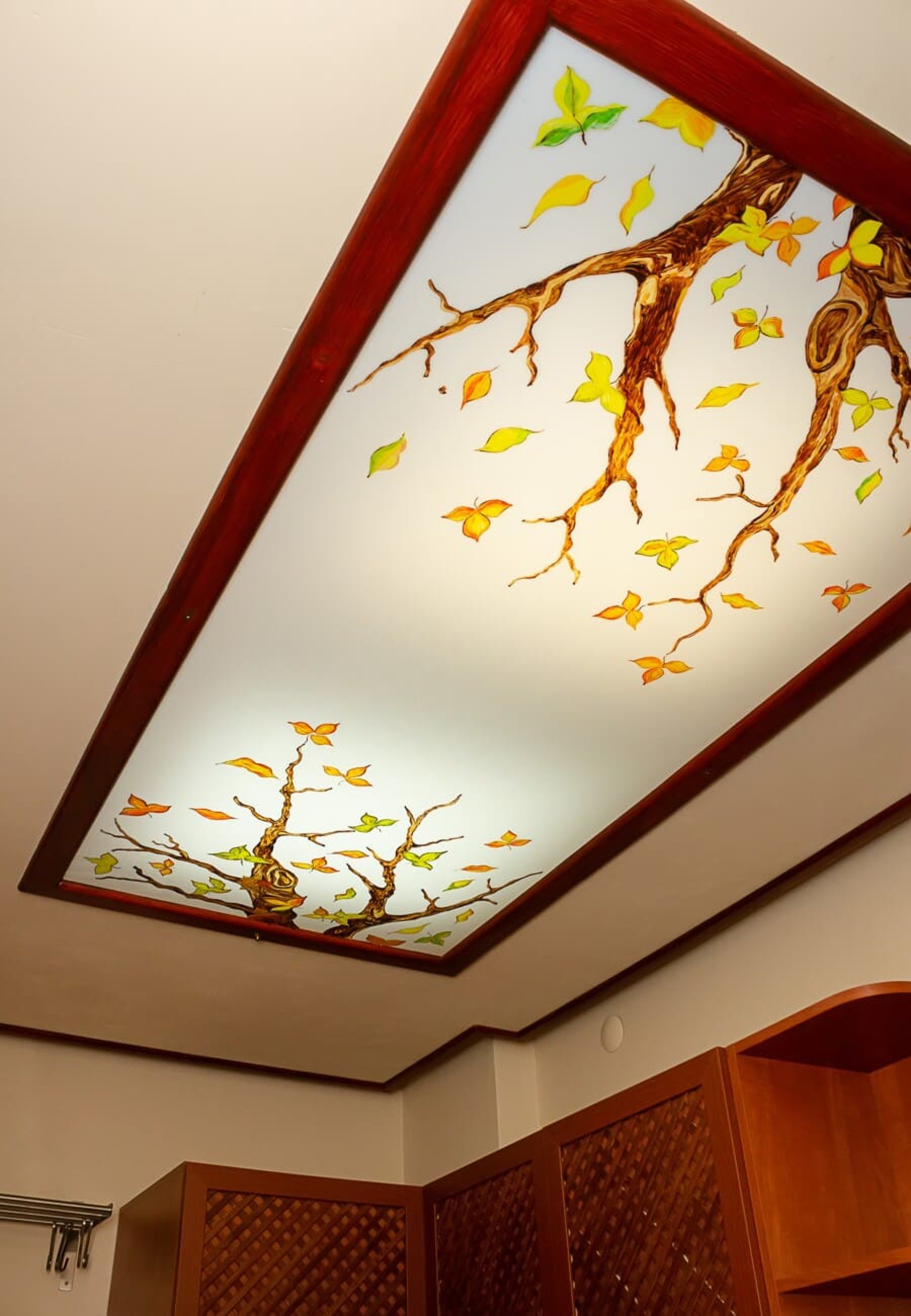 Scoutaround White Logo