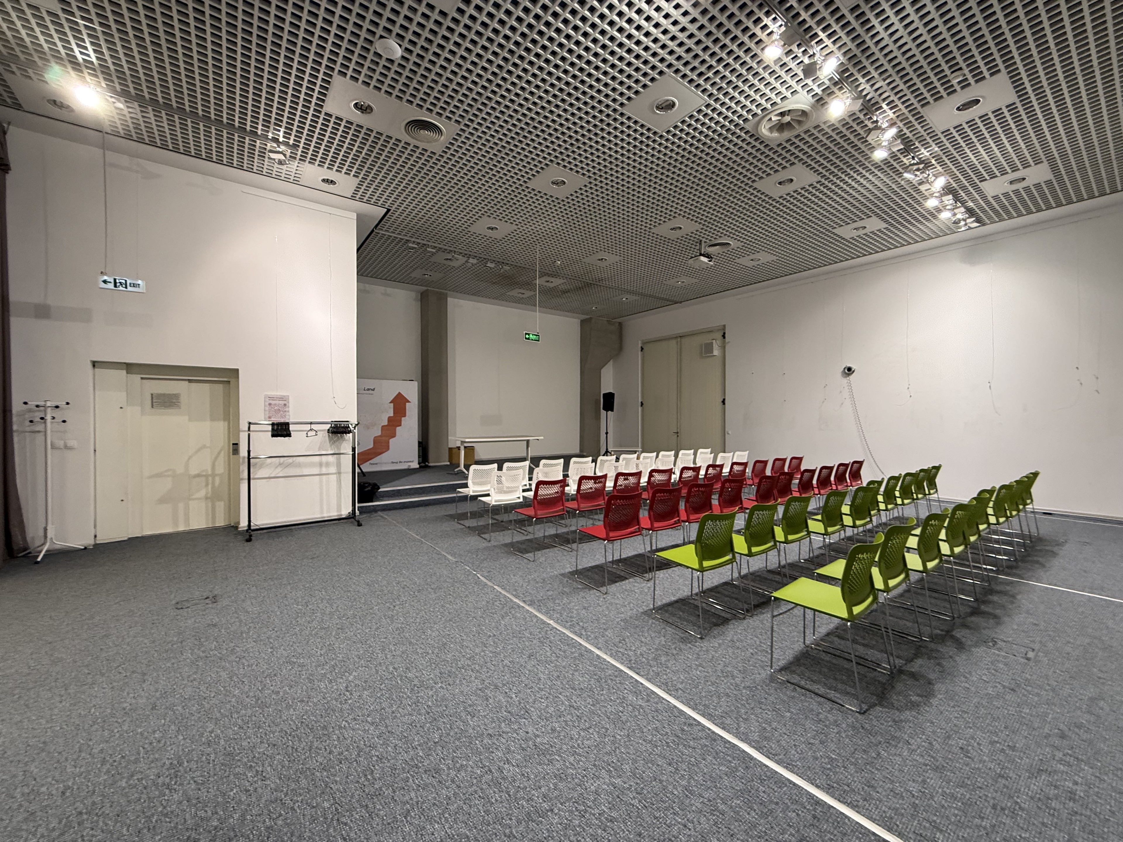 Scoutaround White Logo