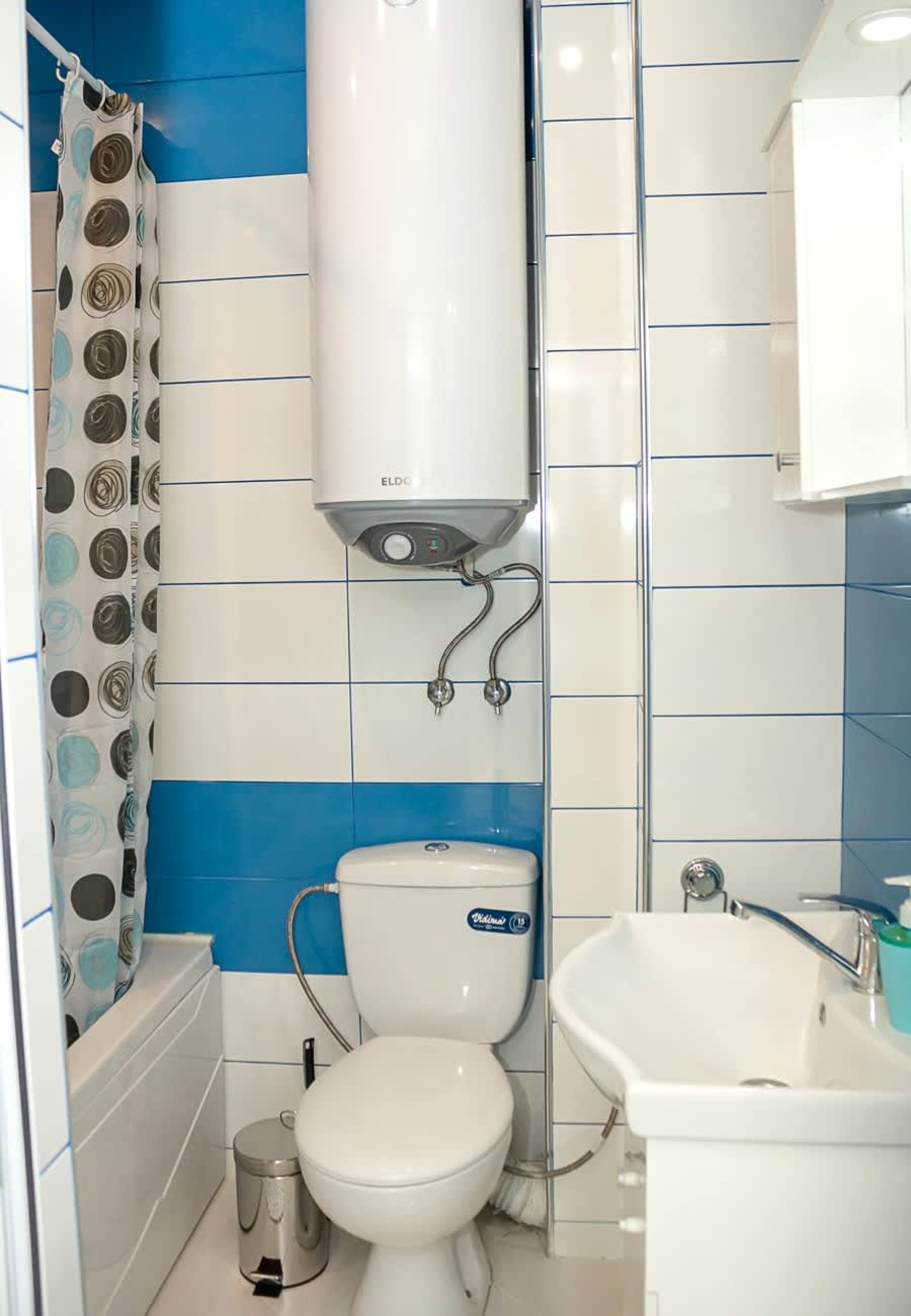 Scoutaround White Logo