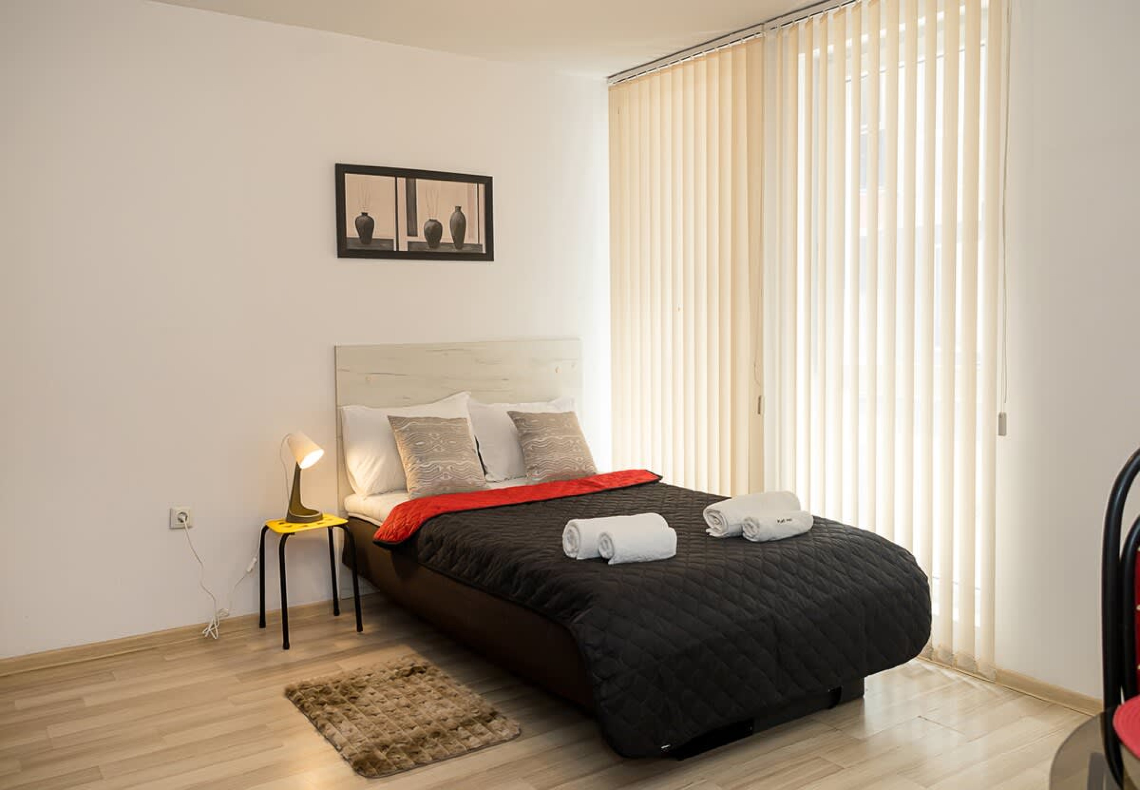 Scoutaround White Logo