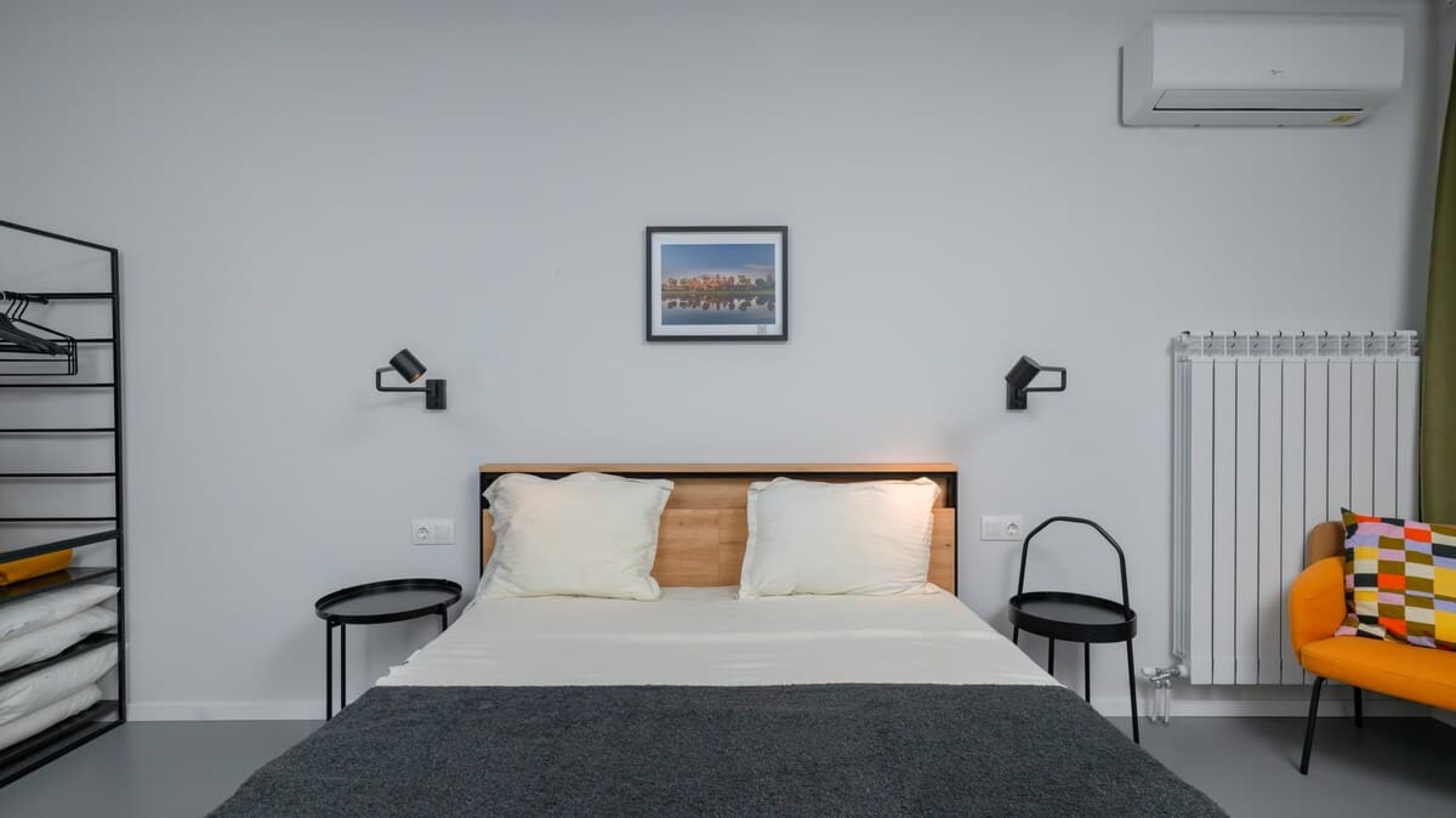 Scoutaround White Logo