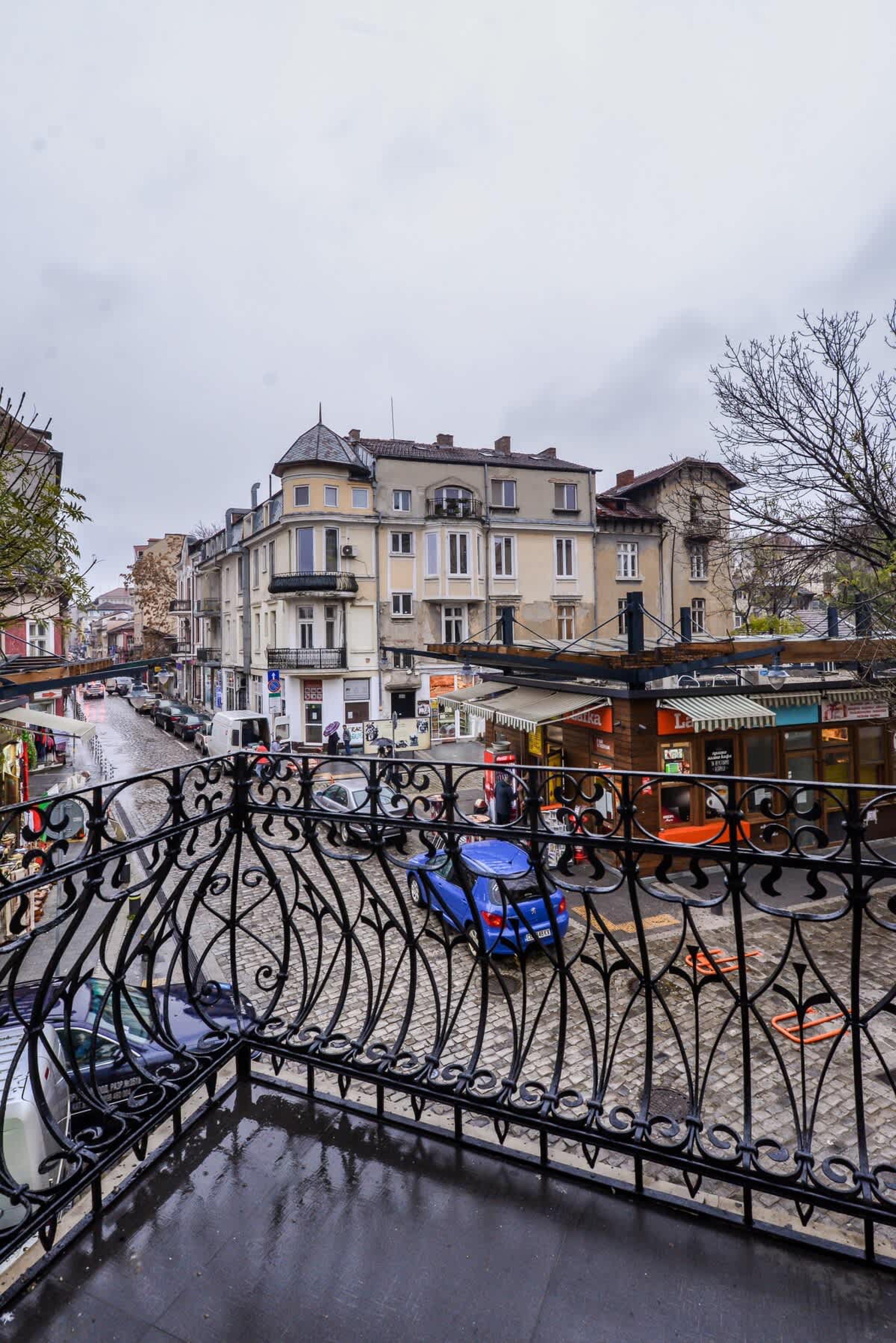 Scoutaround White Logo