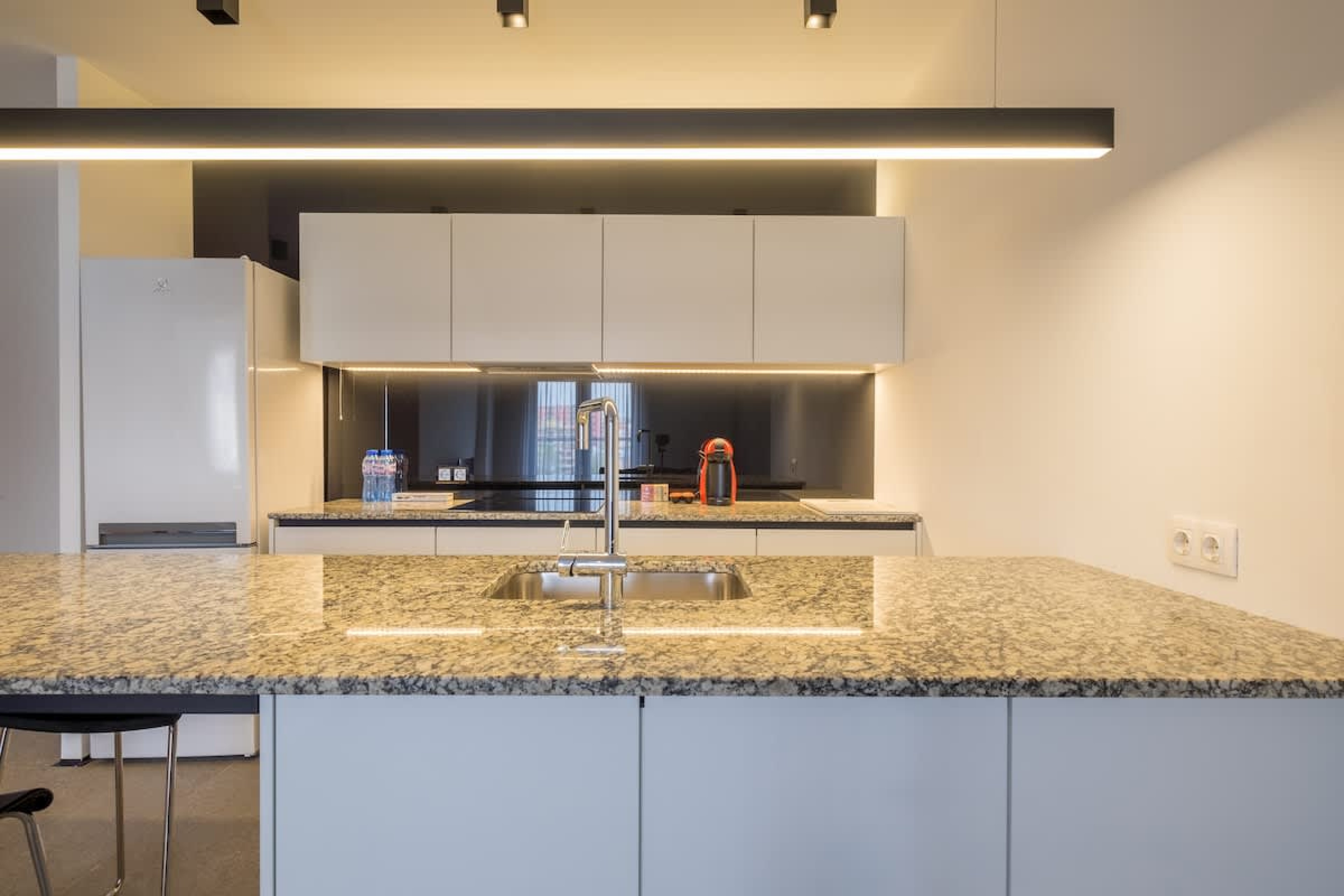 Scoutaround White Logo