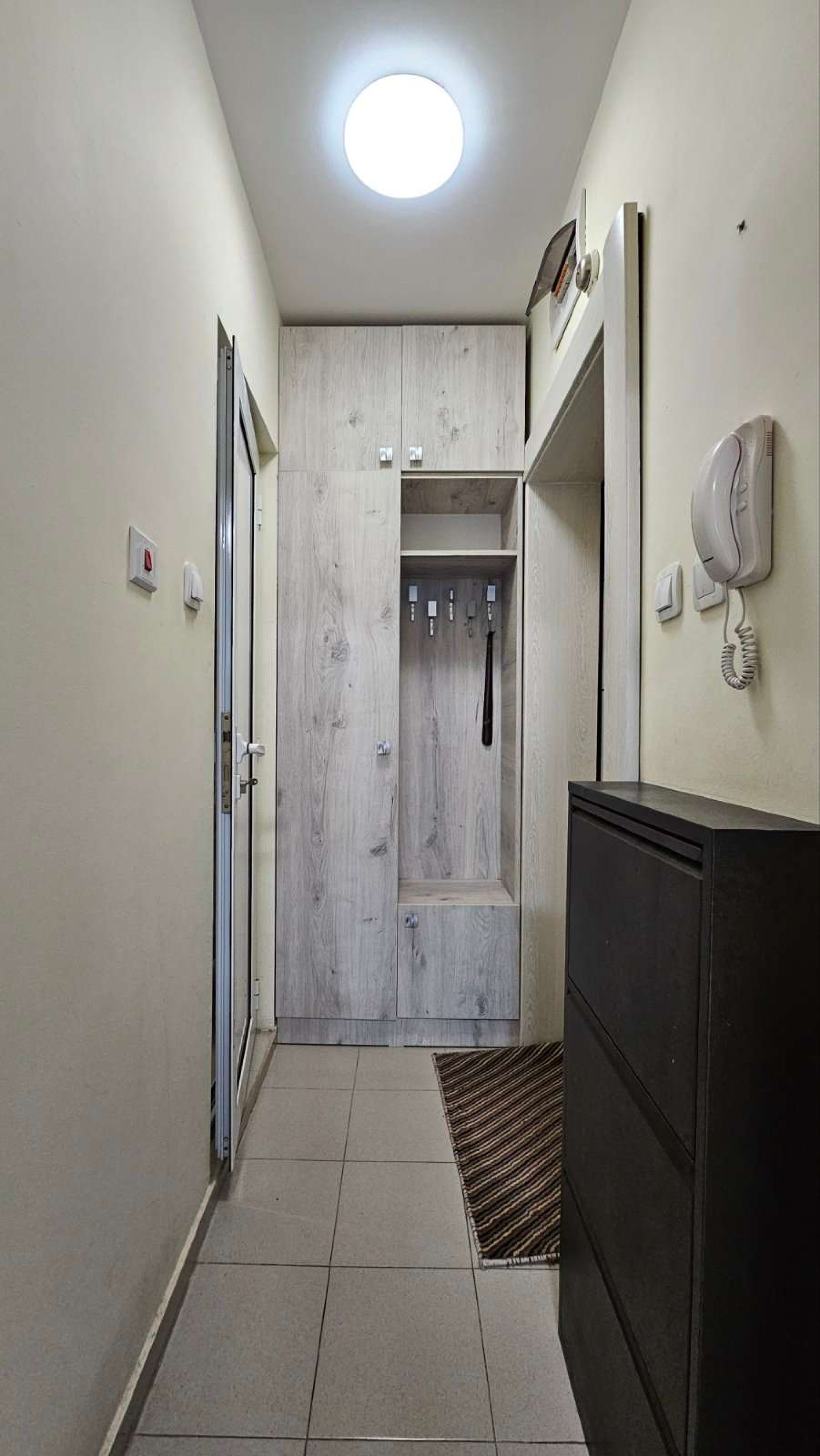 Scoutaround White Logo