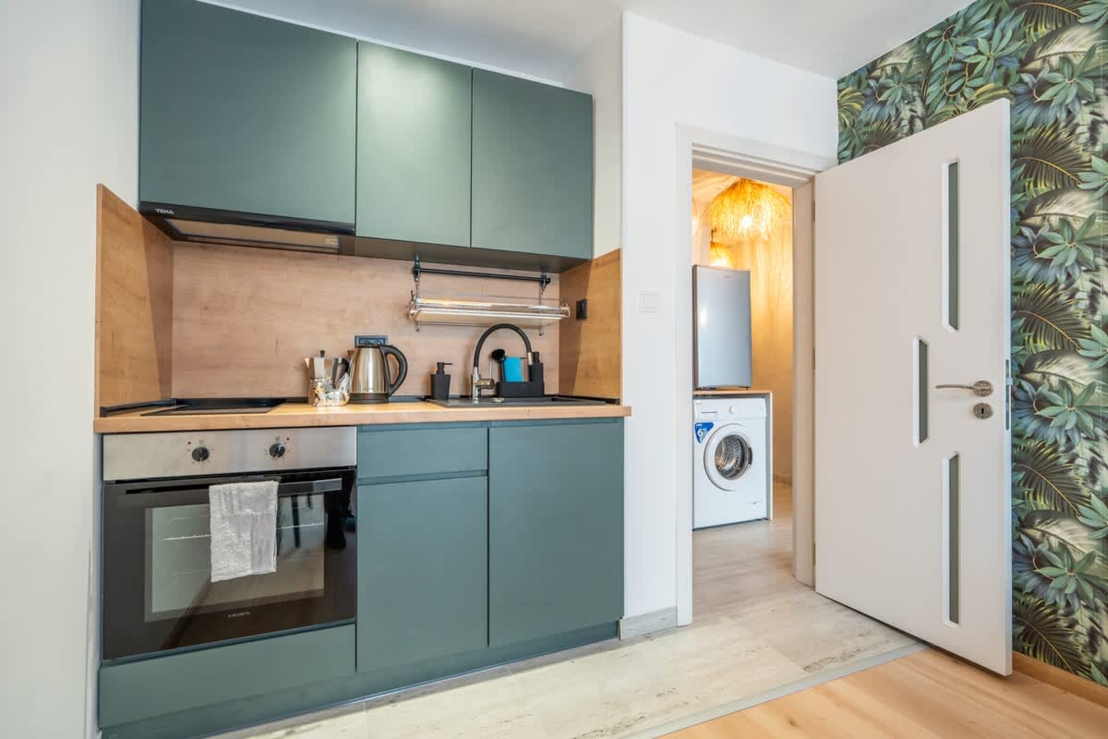 Scoutaround White Logo