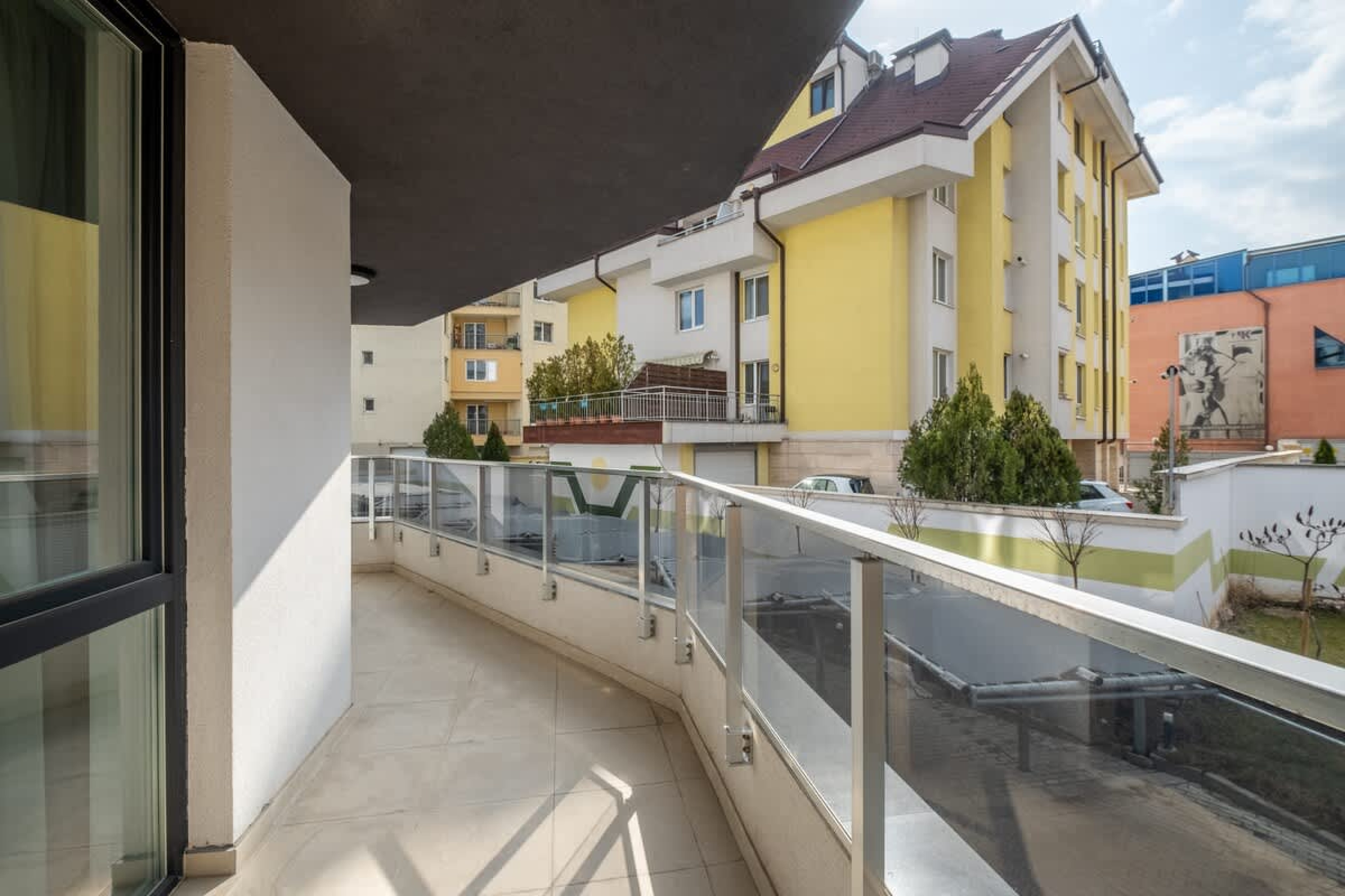 Scoutaround White Logo