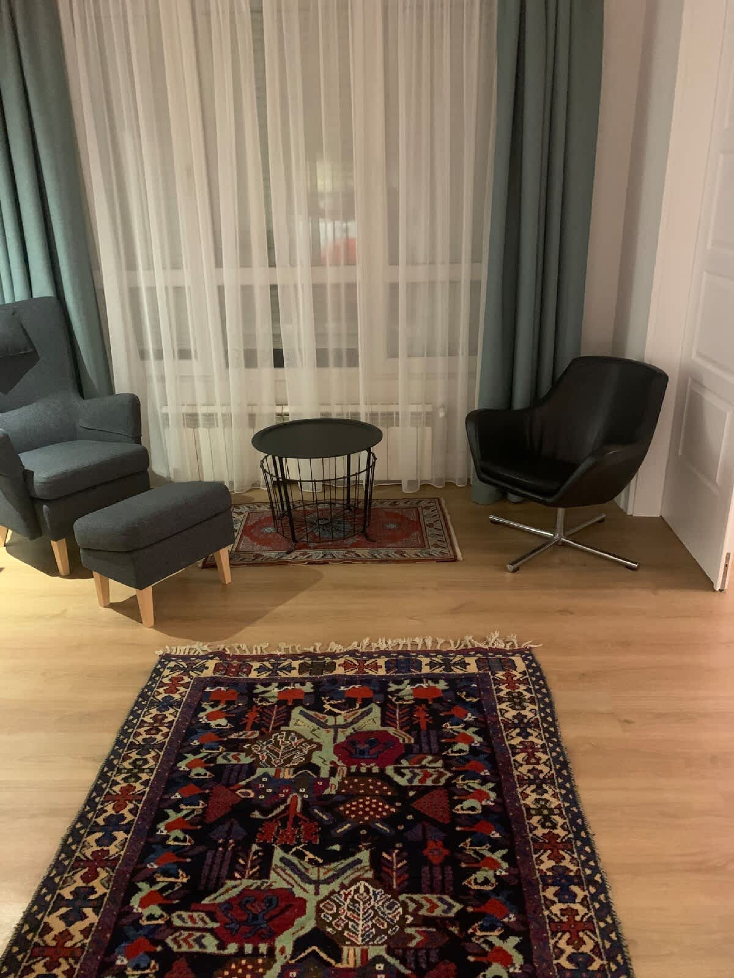 Scoutaround White Logo