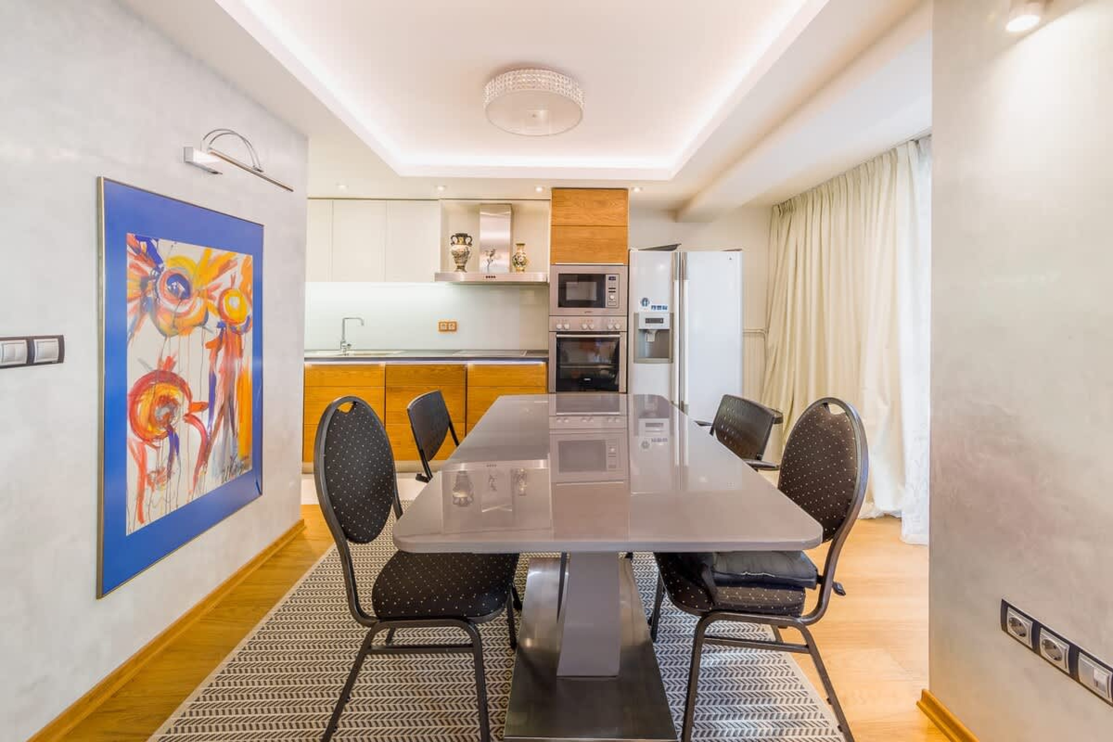 Scoutaround White Logo