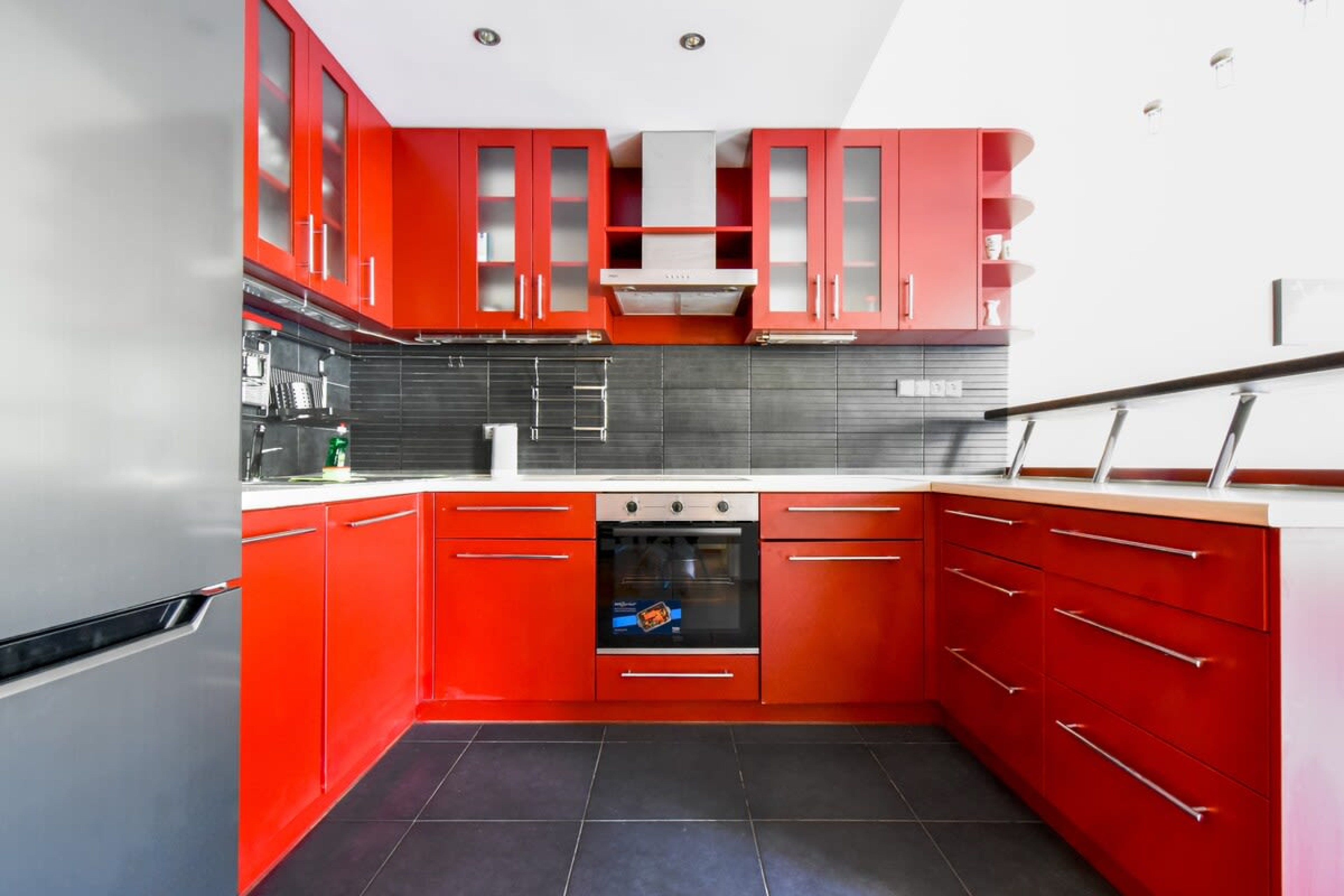 Scoutaround White Logo