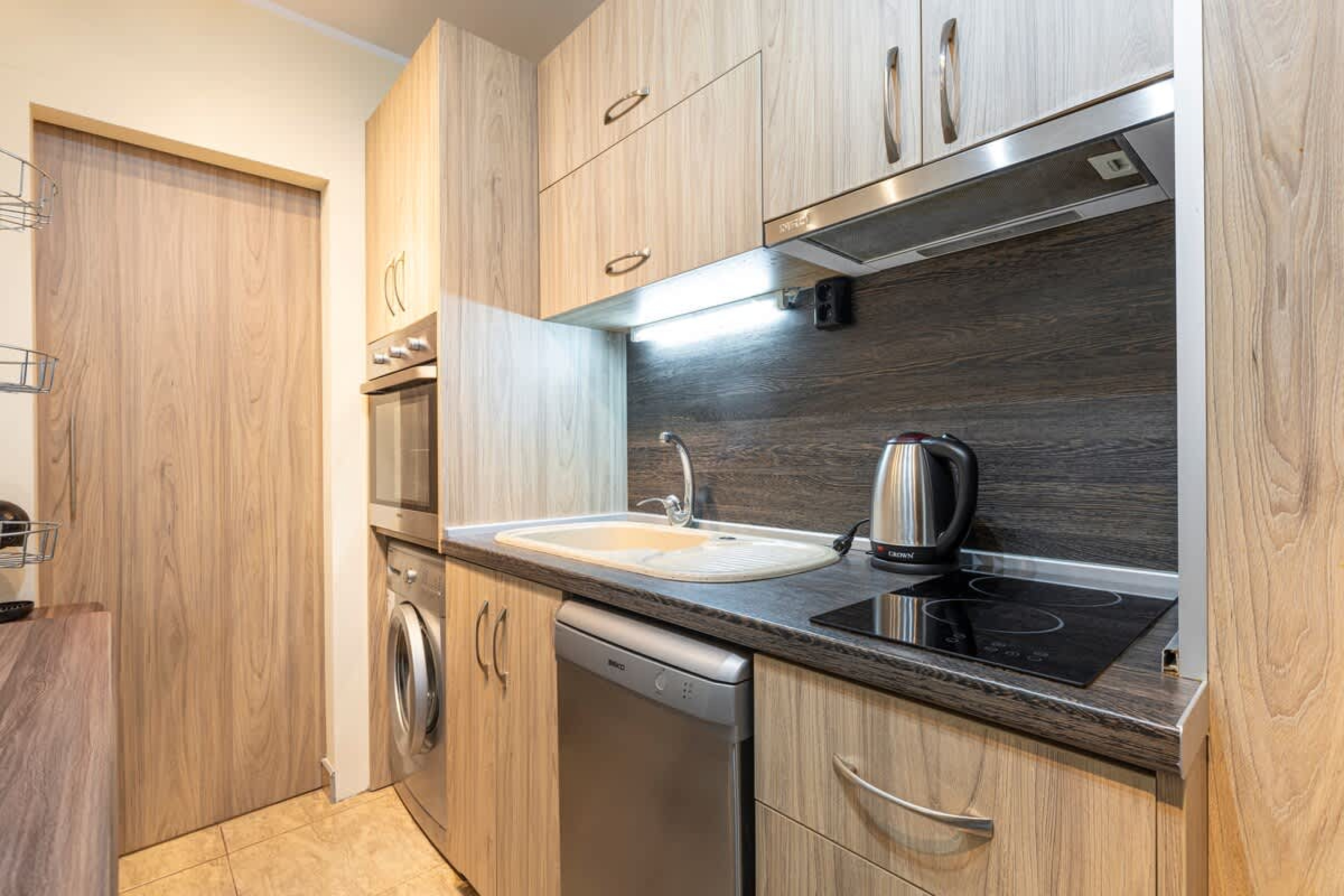 Scoutaround White Logo