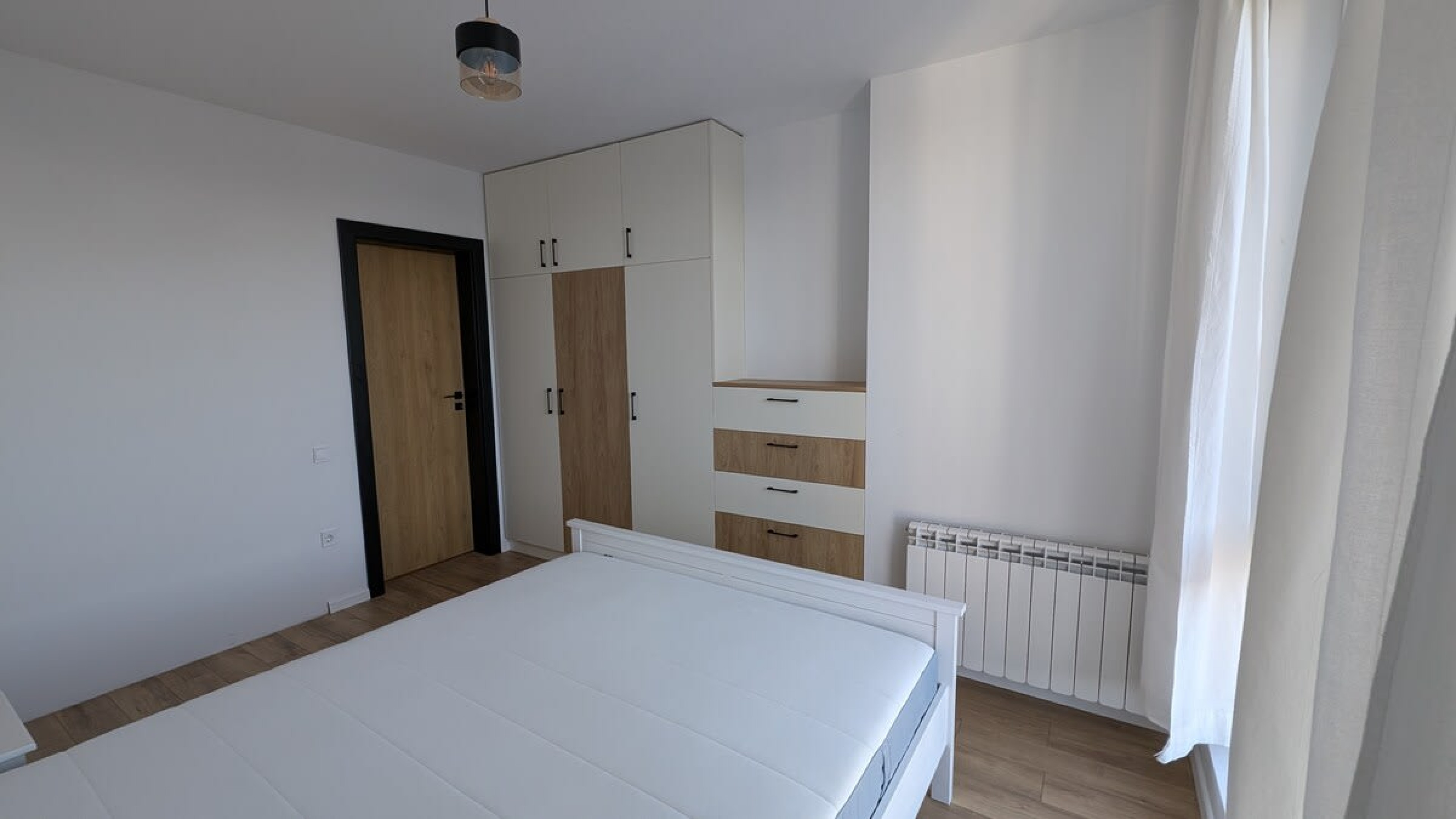 Scoutaround White Logo