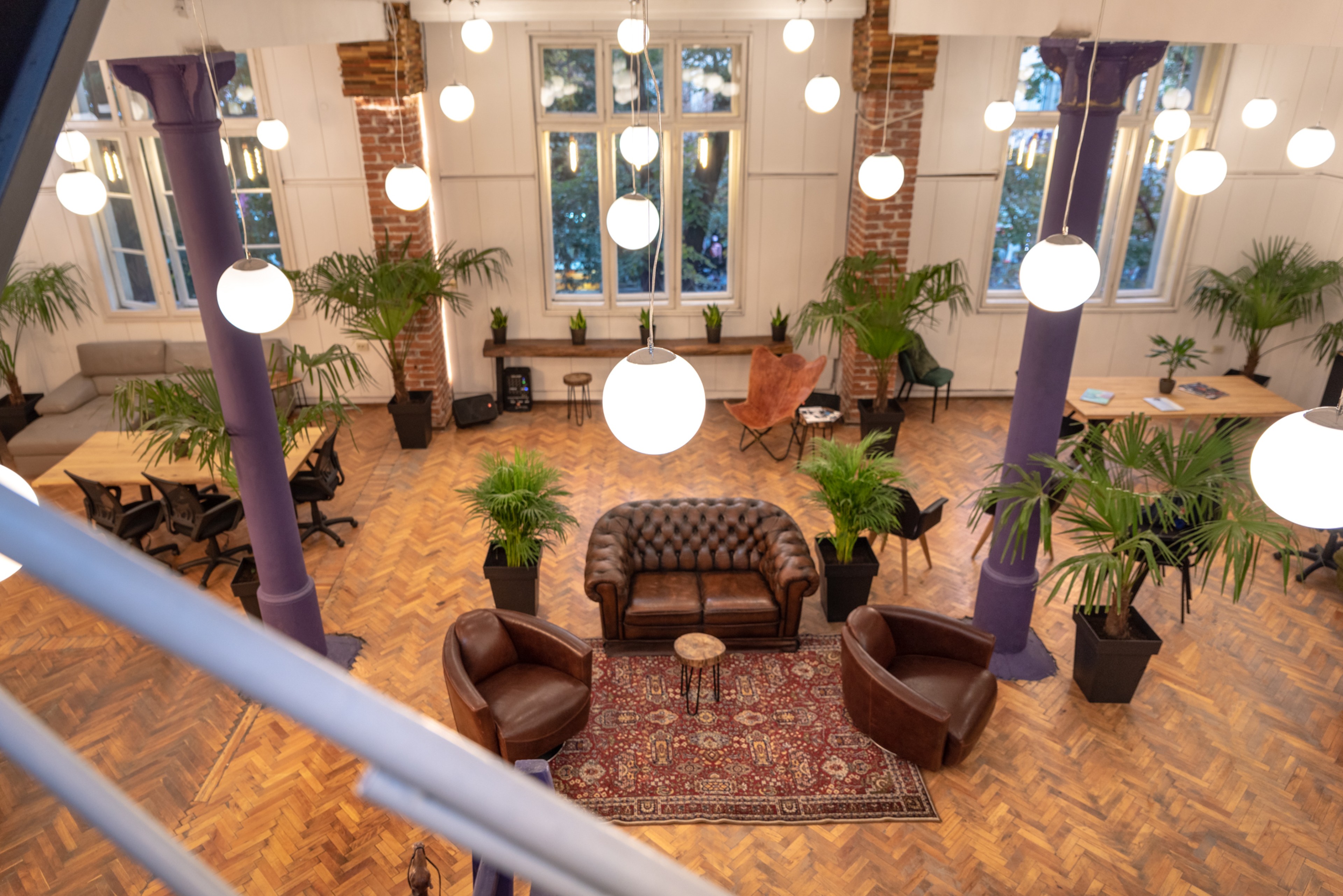 Scoutaround White Logo