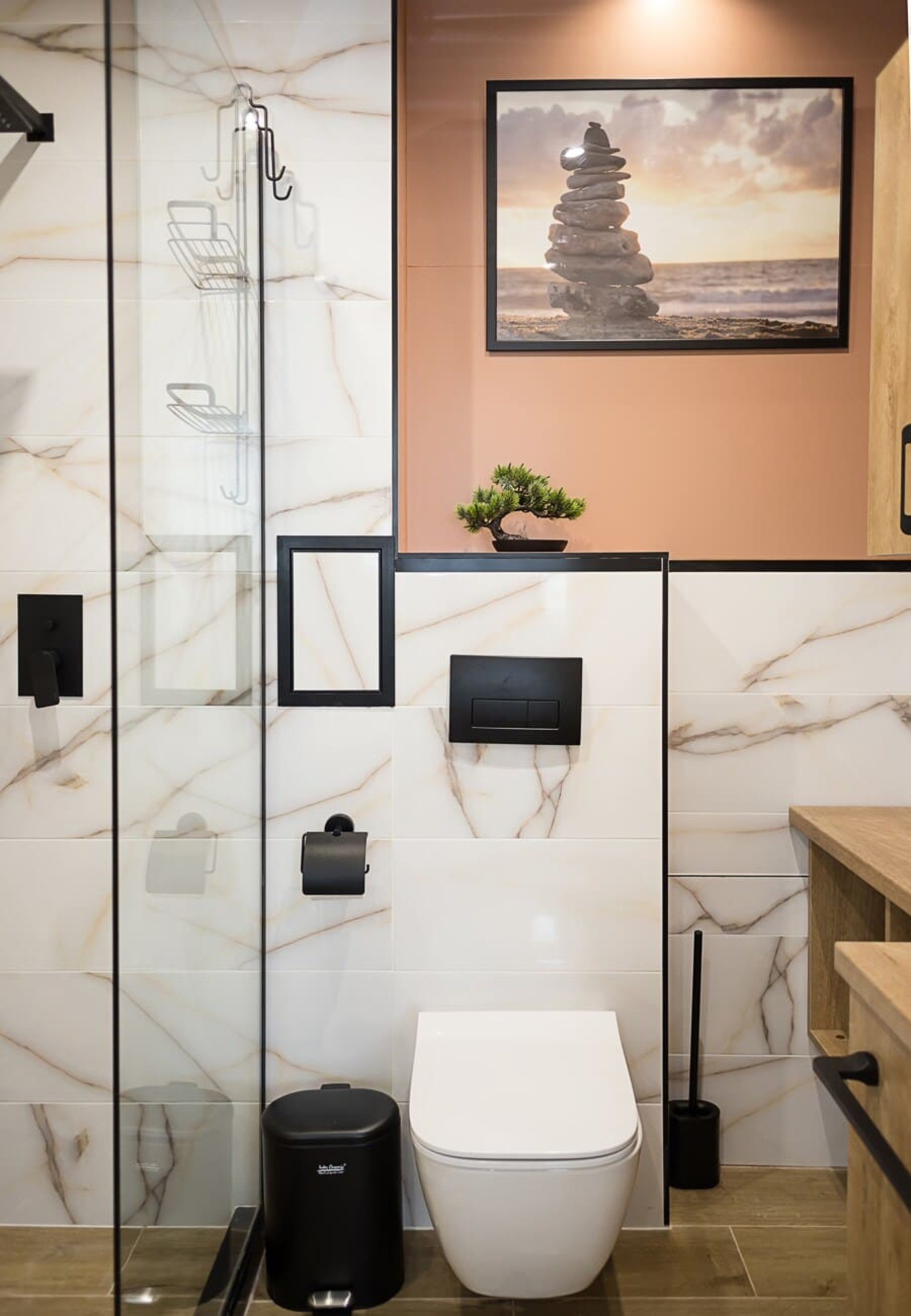 Scoutaround White Logo